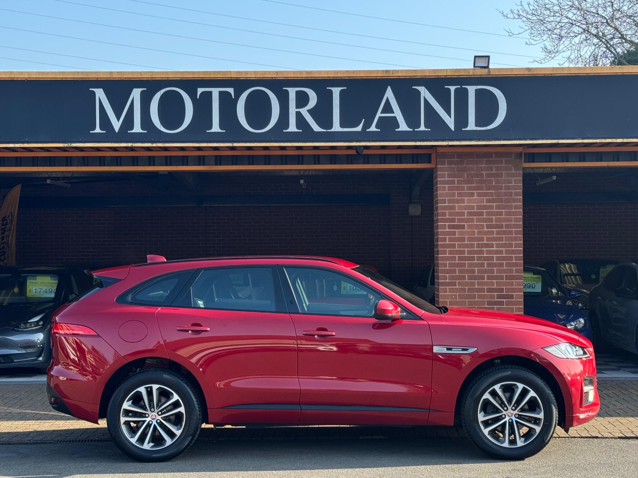 Jaguar F-Pace view 3