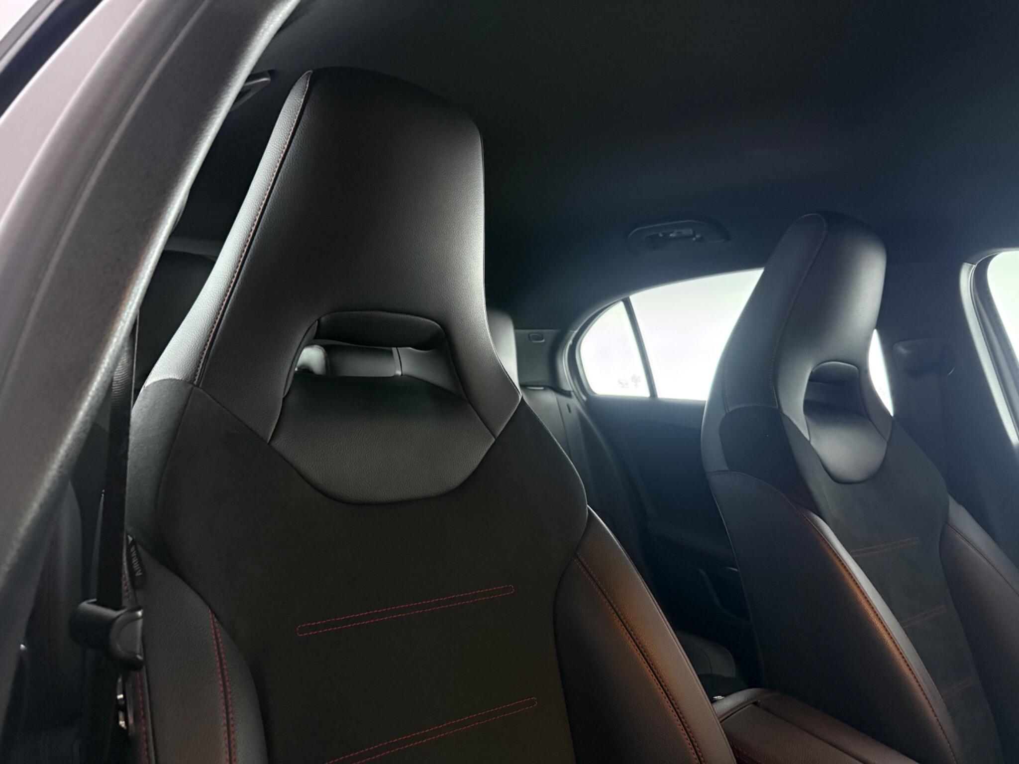 Mercedes-Benz A-Class view 27