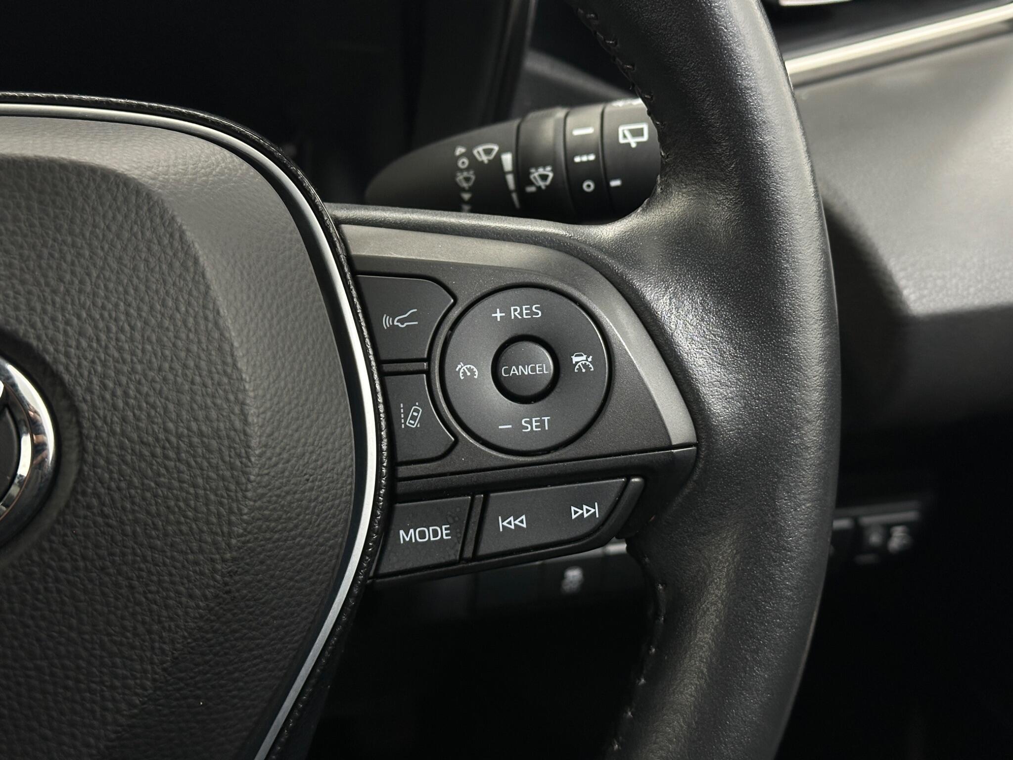 Toyota Corolla view 16