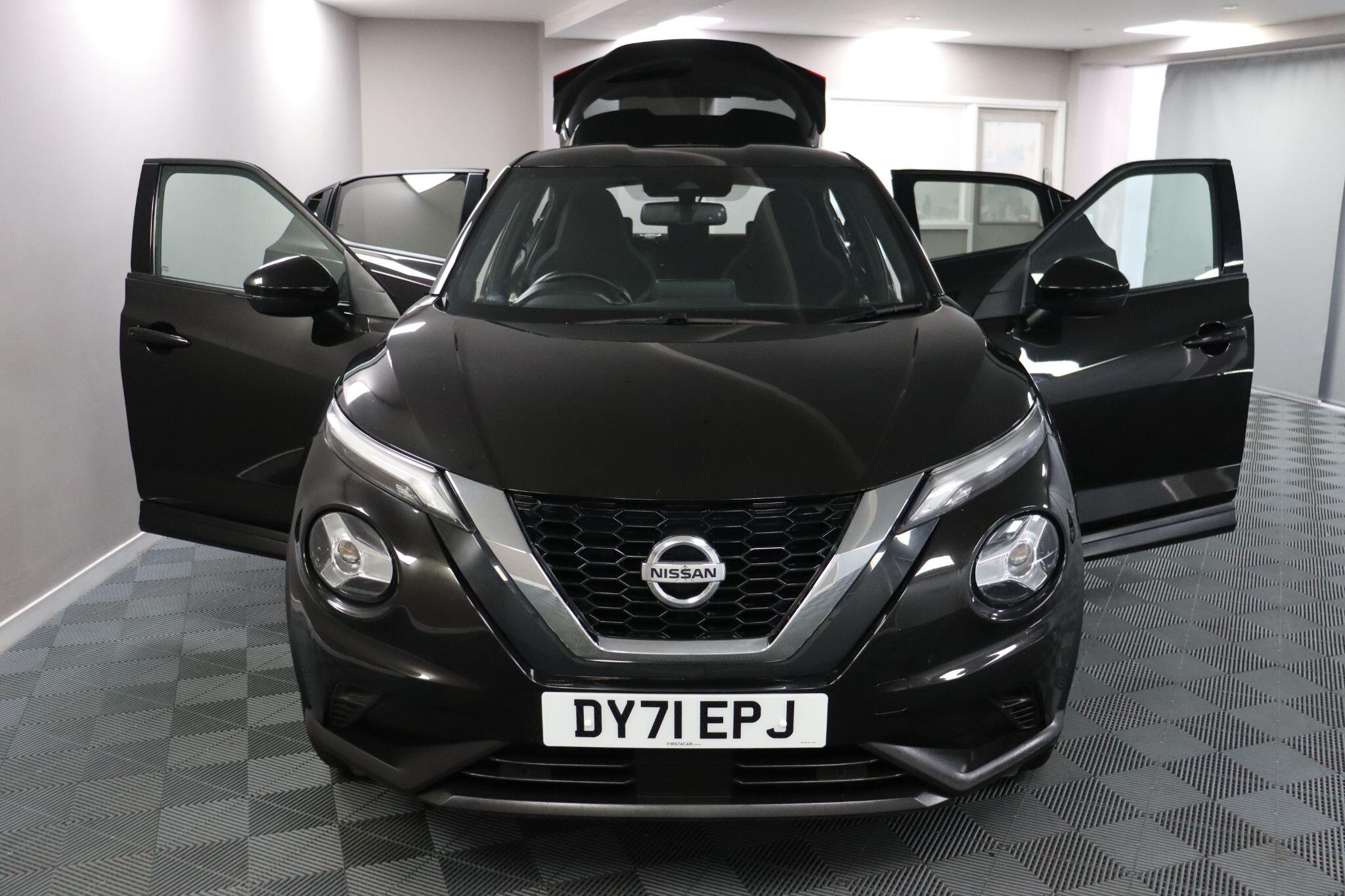 Nissan Juke view 2