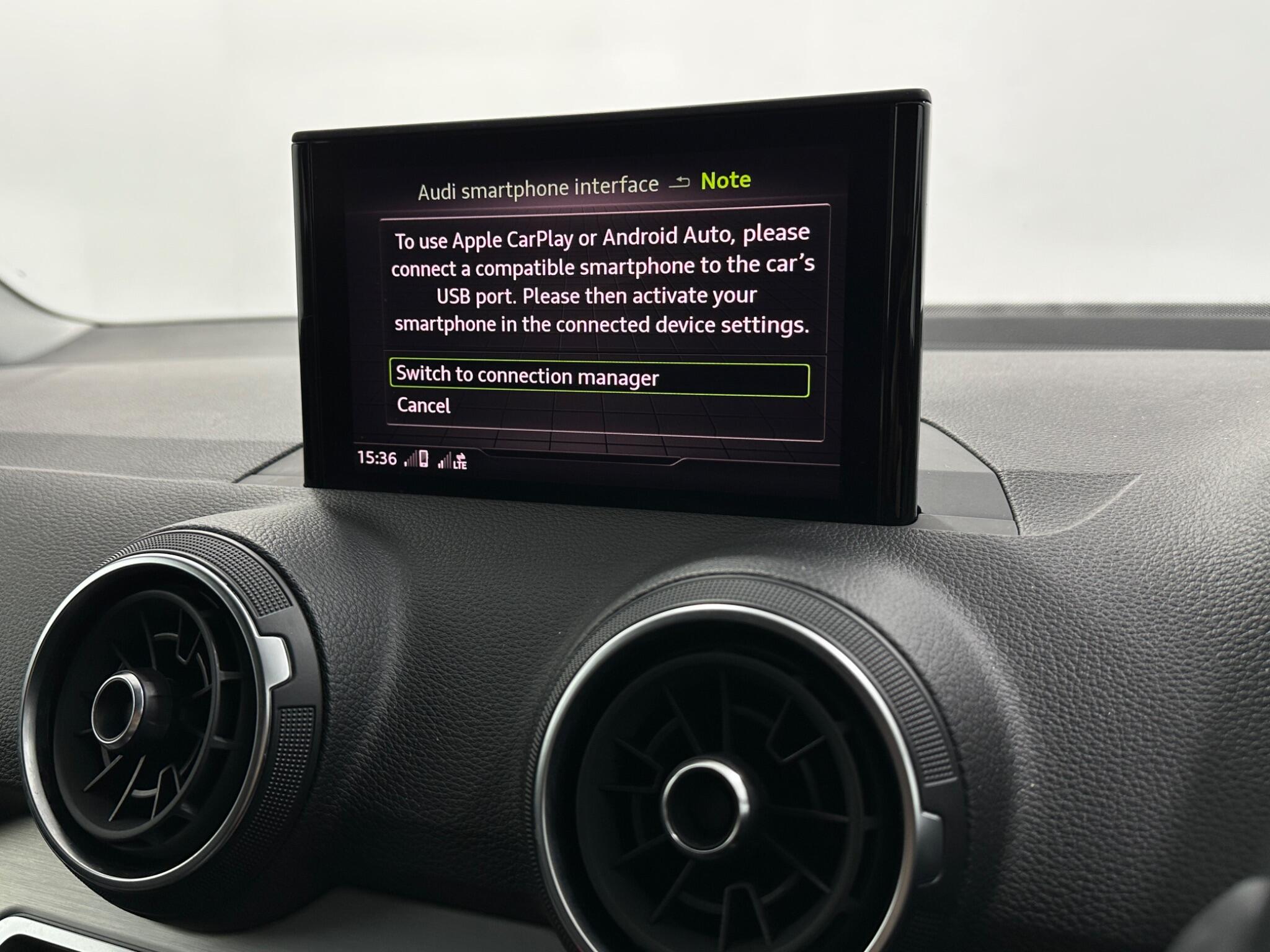 Audi Q2 view 26