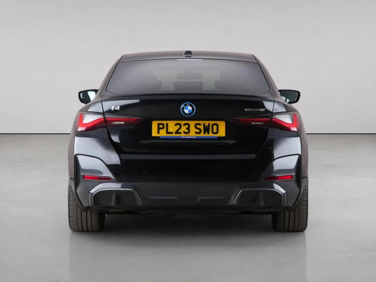 BMW I4 view 7