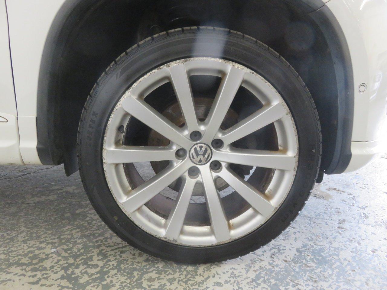 Volkswagen Tiguan view 58