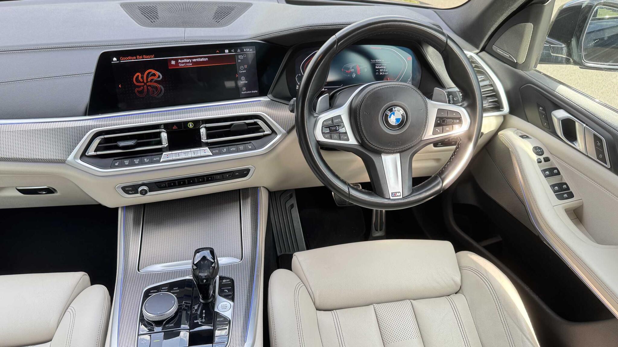 BMW X5 view 6