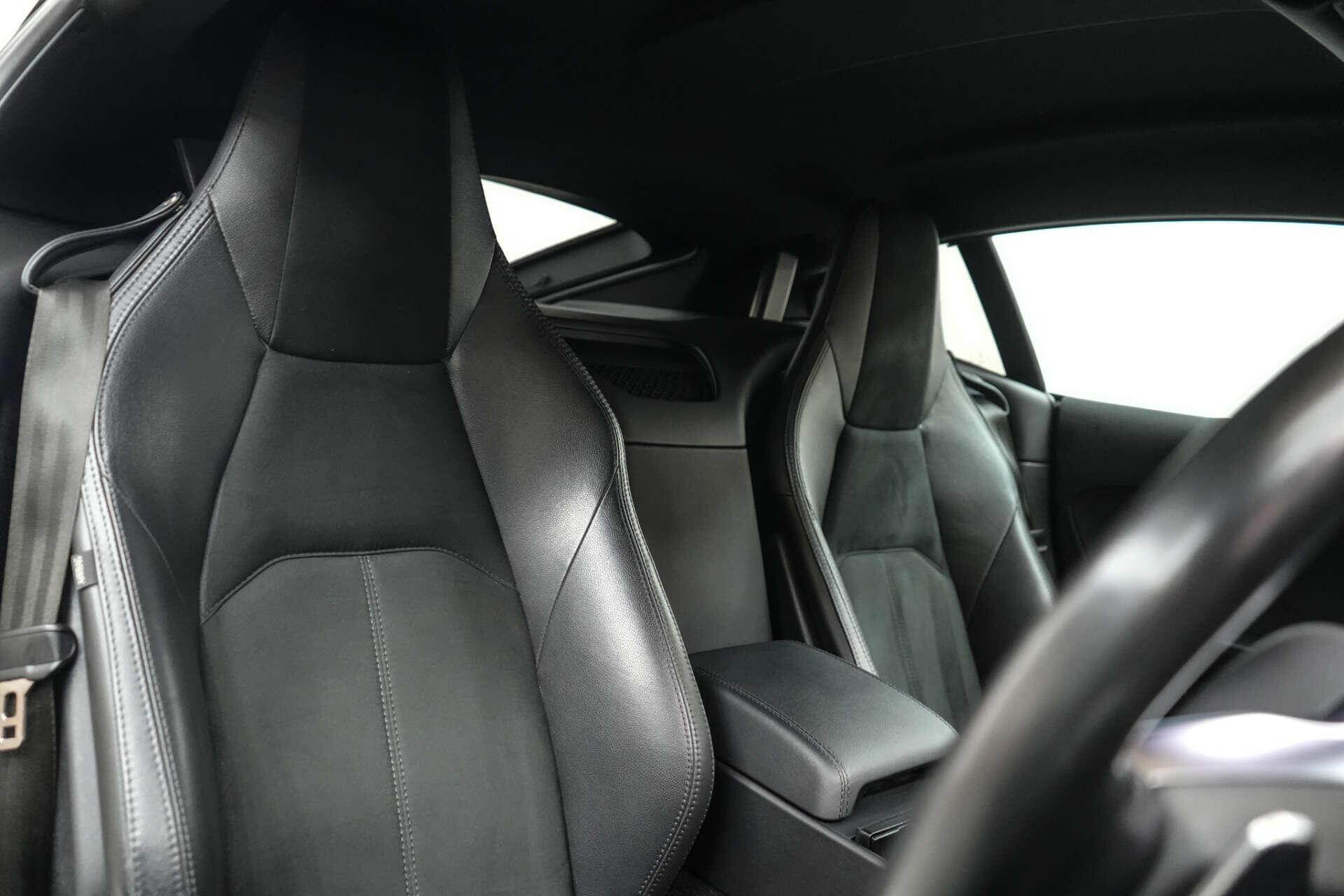 Jaguar F-Type view 13