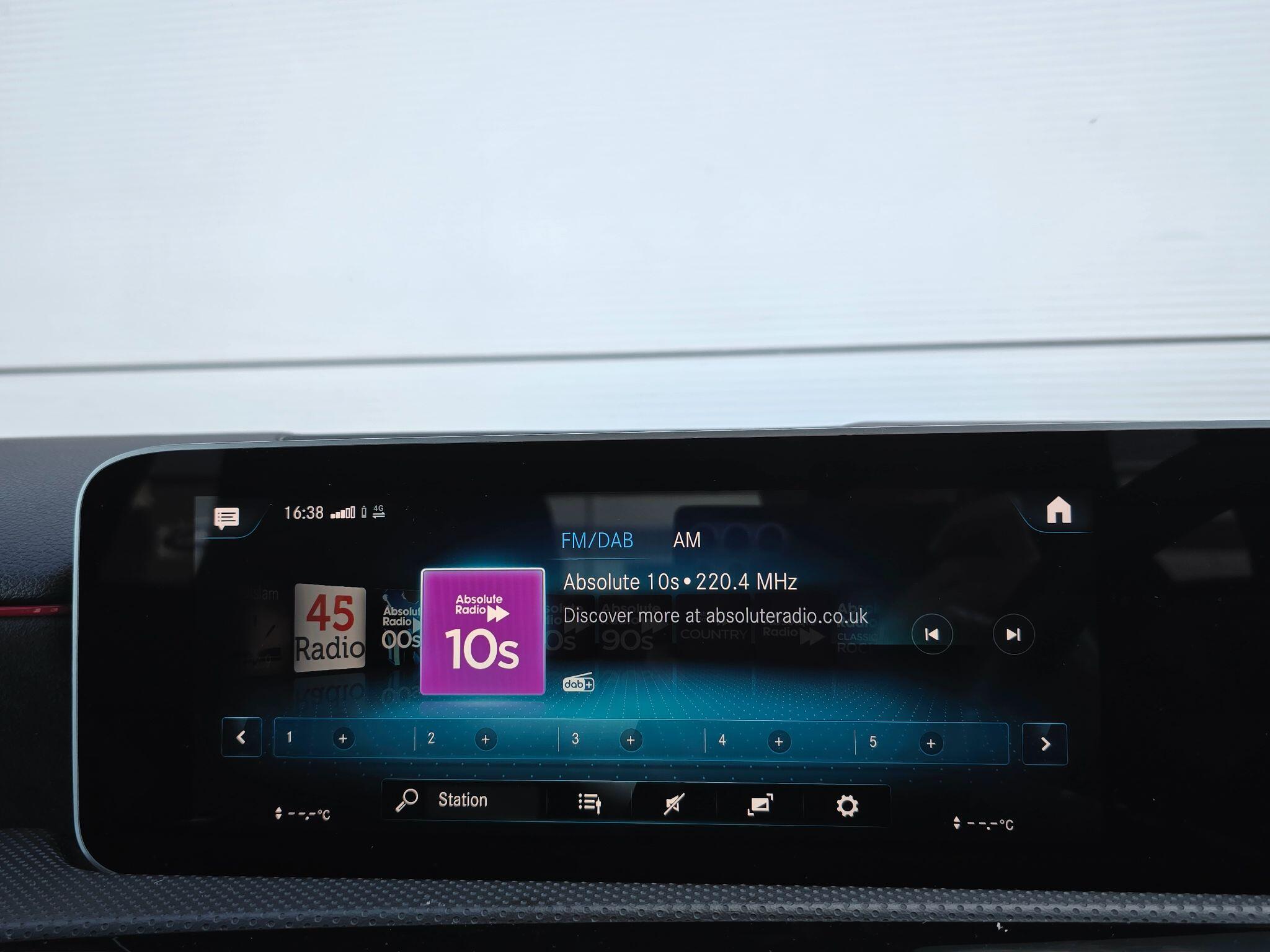Mercedes-Benz A-Class view 26