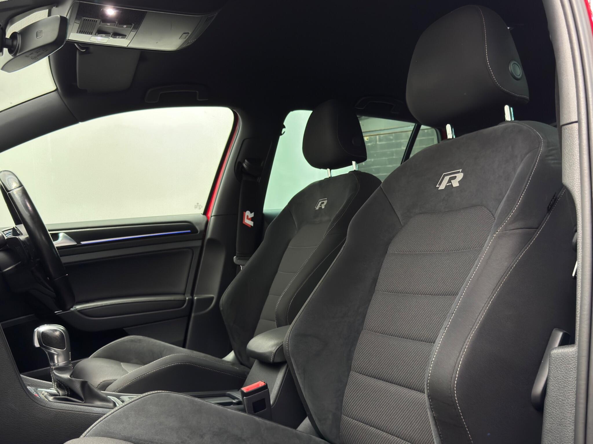 Volkswagen Golf view 57