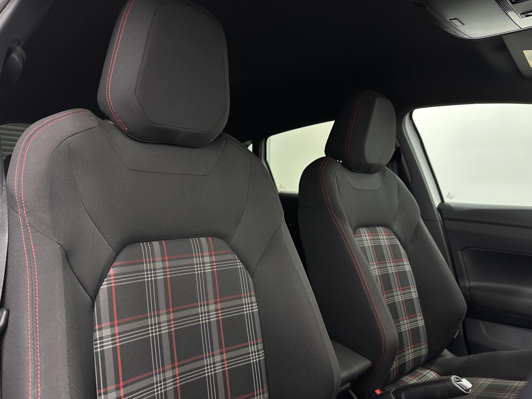 Volkswagen Polo view 32