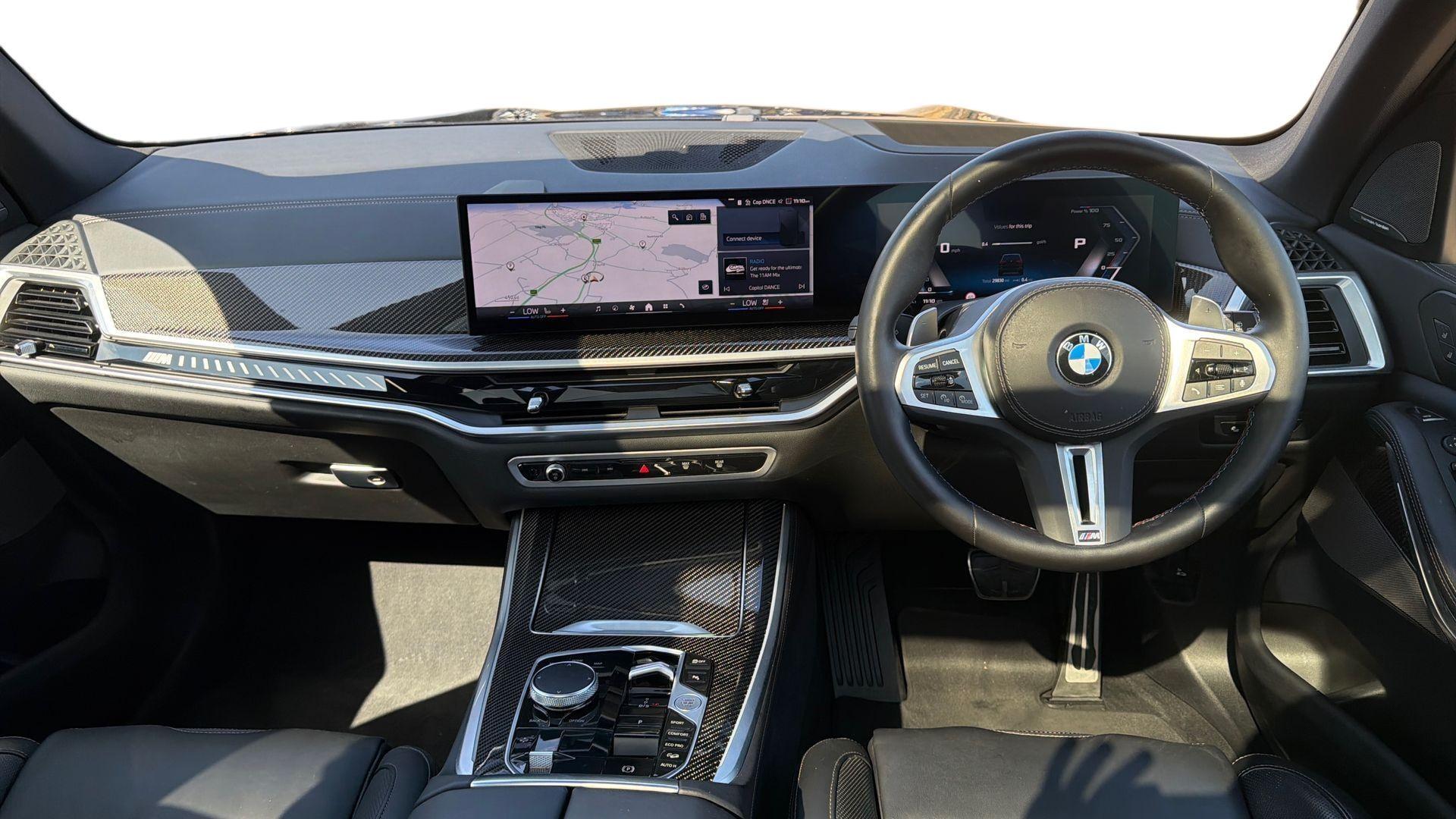 BMW X5 view 4
