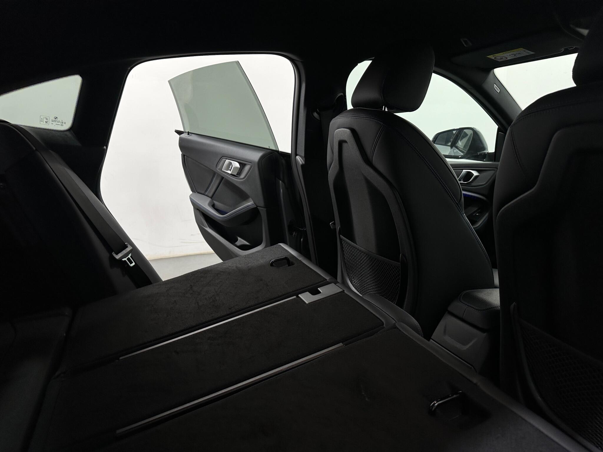 BMW 2 Series view 45