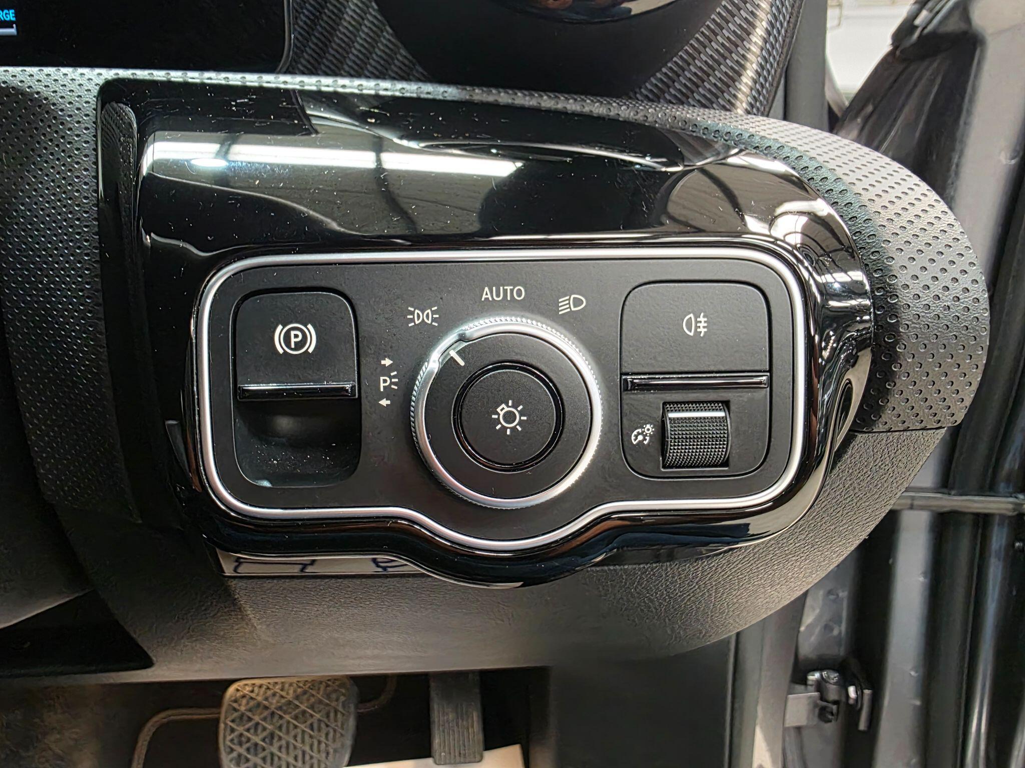 Mercedes-Benz A Class view 19