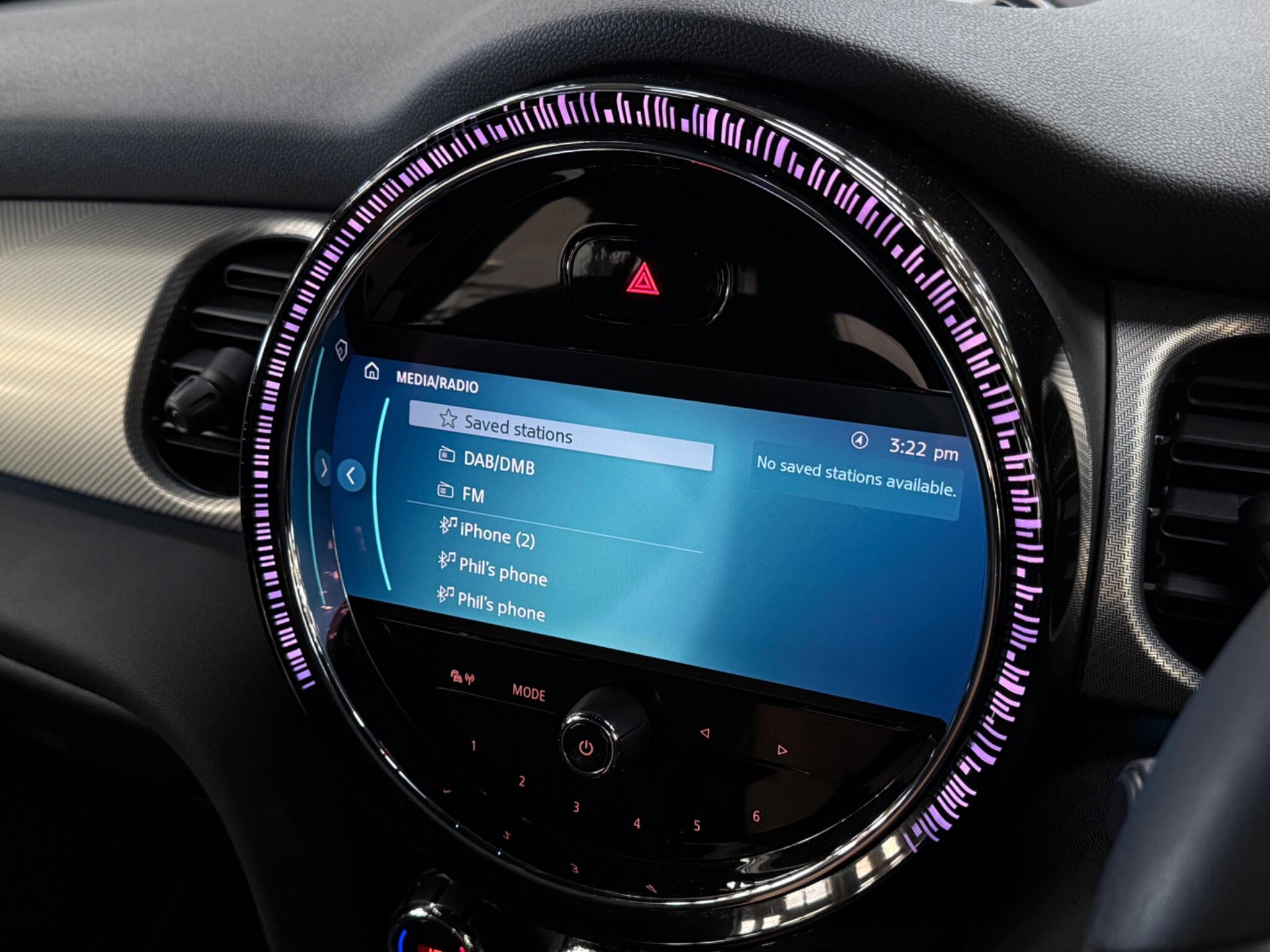 Mini Hatch view 22