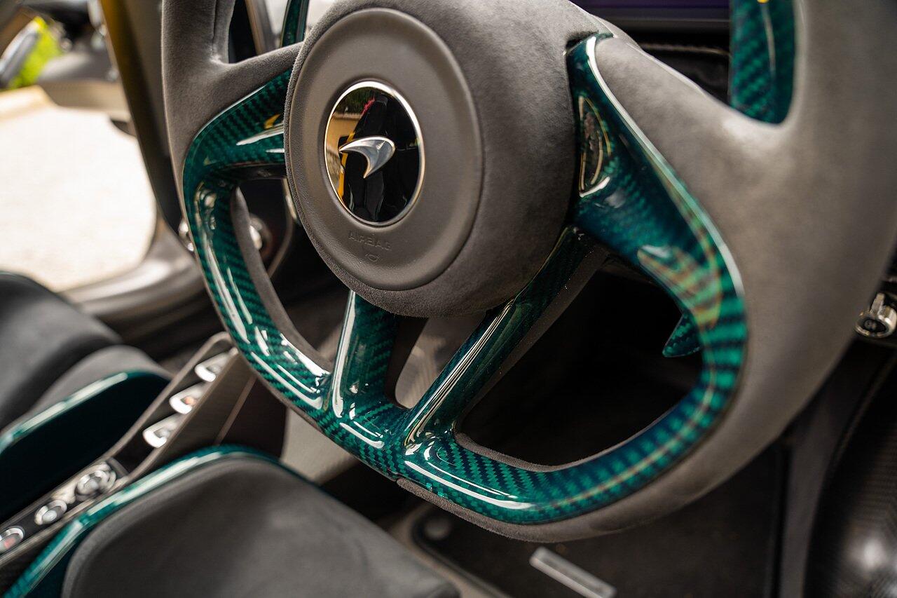 Mclaren Senna view 51