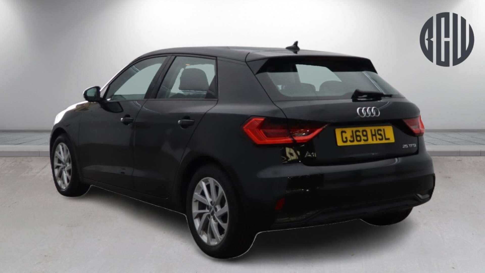 Audi A1 view 3