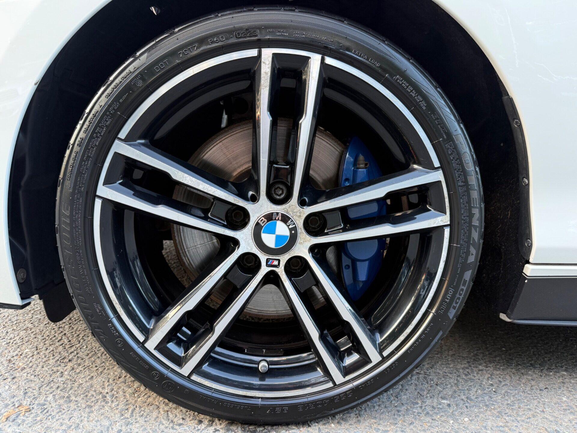 BMW 2 Series view 4
