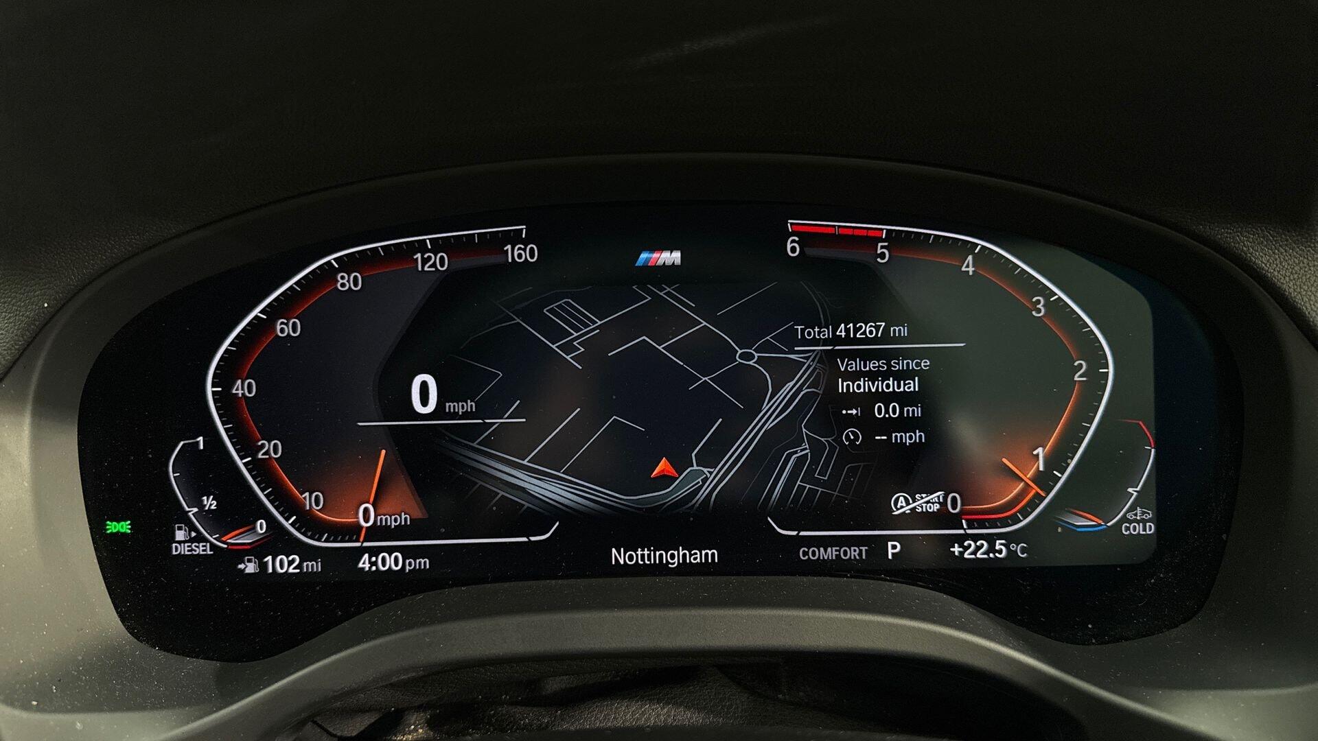 BMW X4 view 9