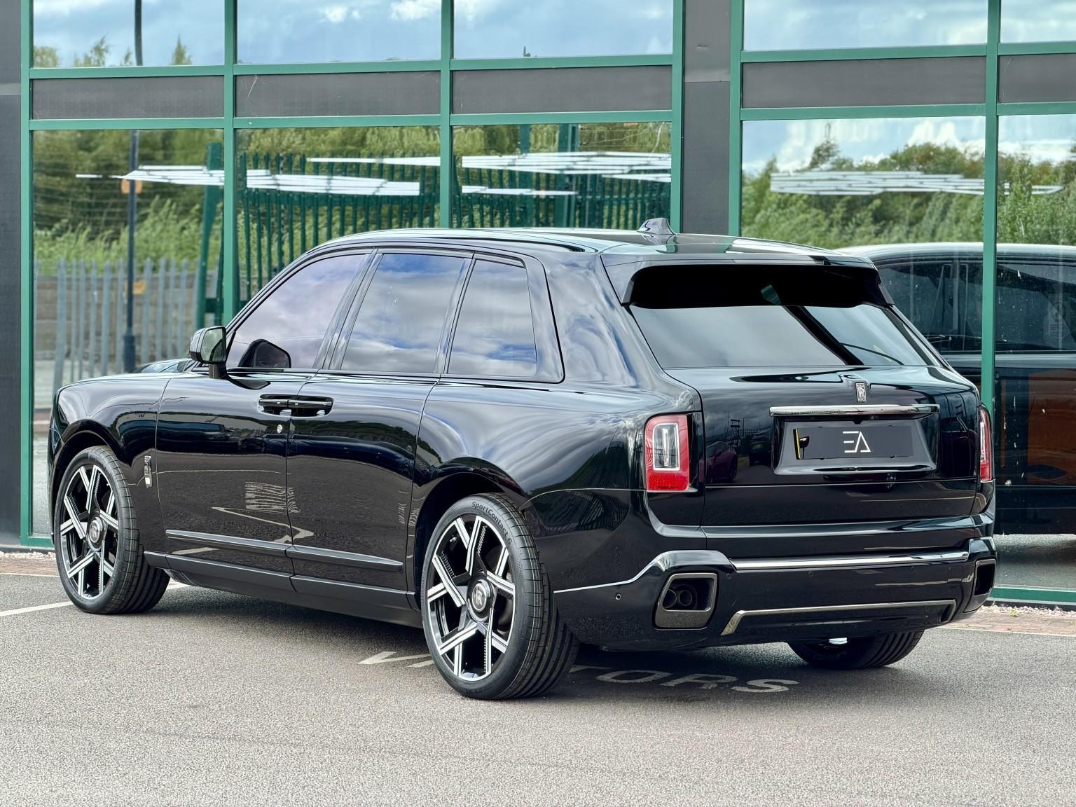 Rolls-Royce Cullinan view 31