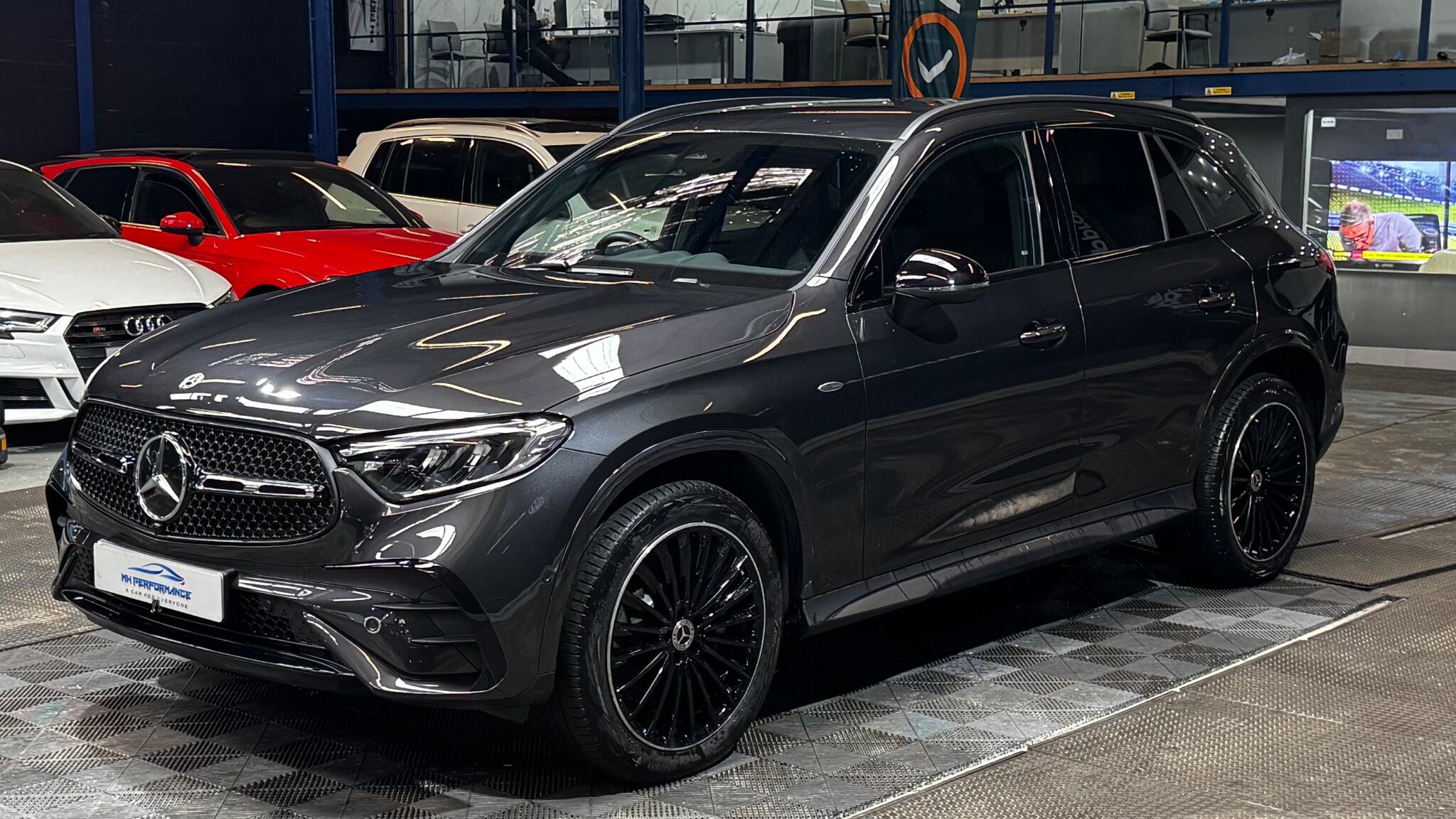 Mercedes-Benz GLC view 14