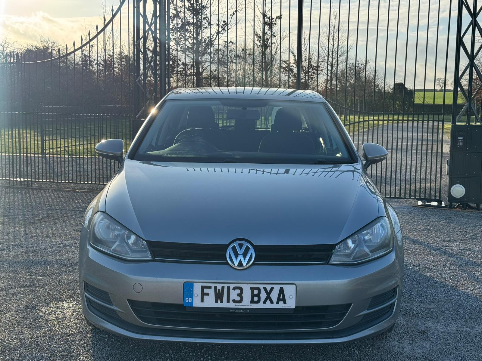 2013 Volkswagen Golf image 5