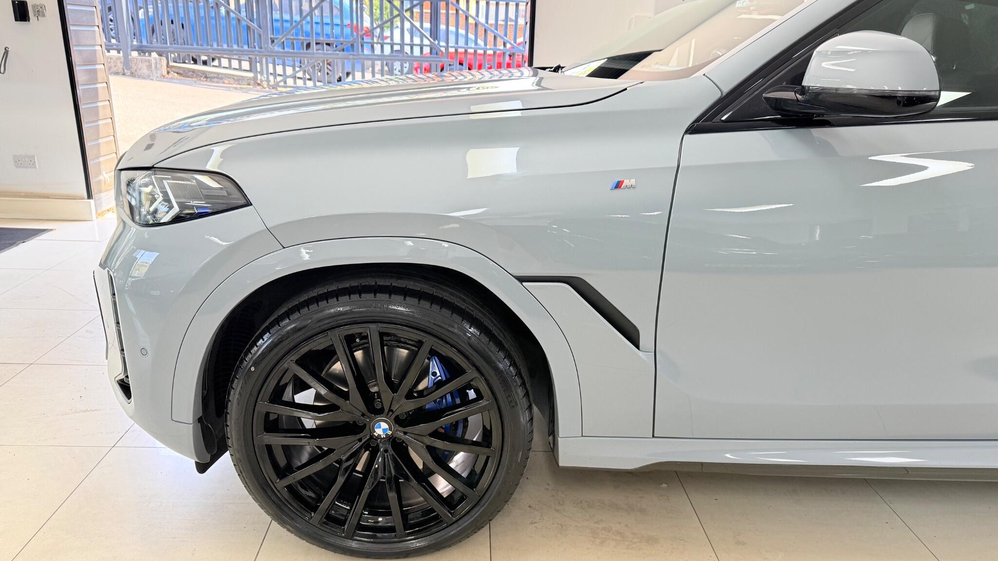 BMW X6 view 52