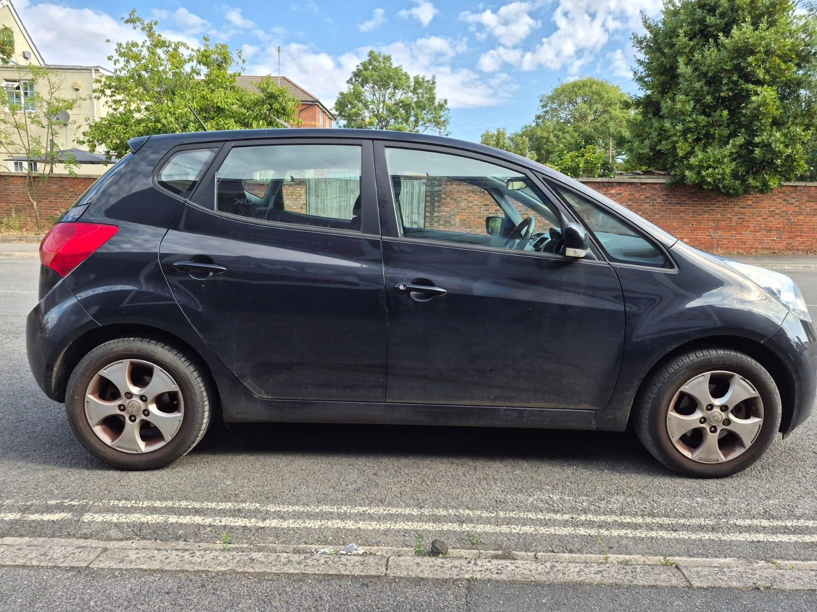 Kia Venga view 2