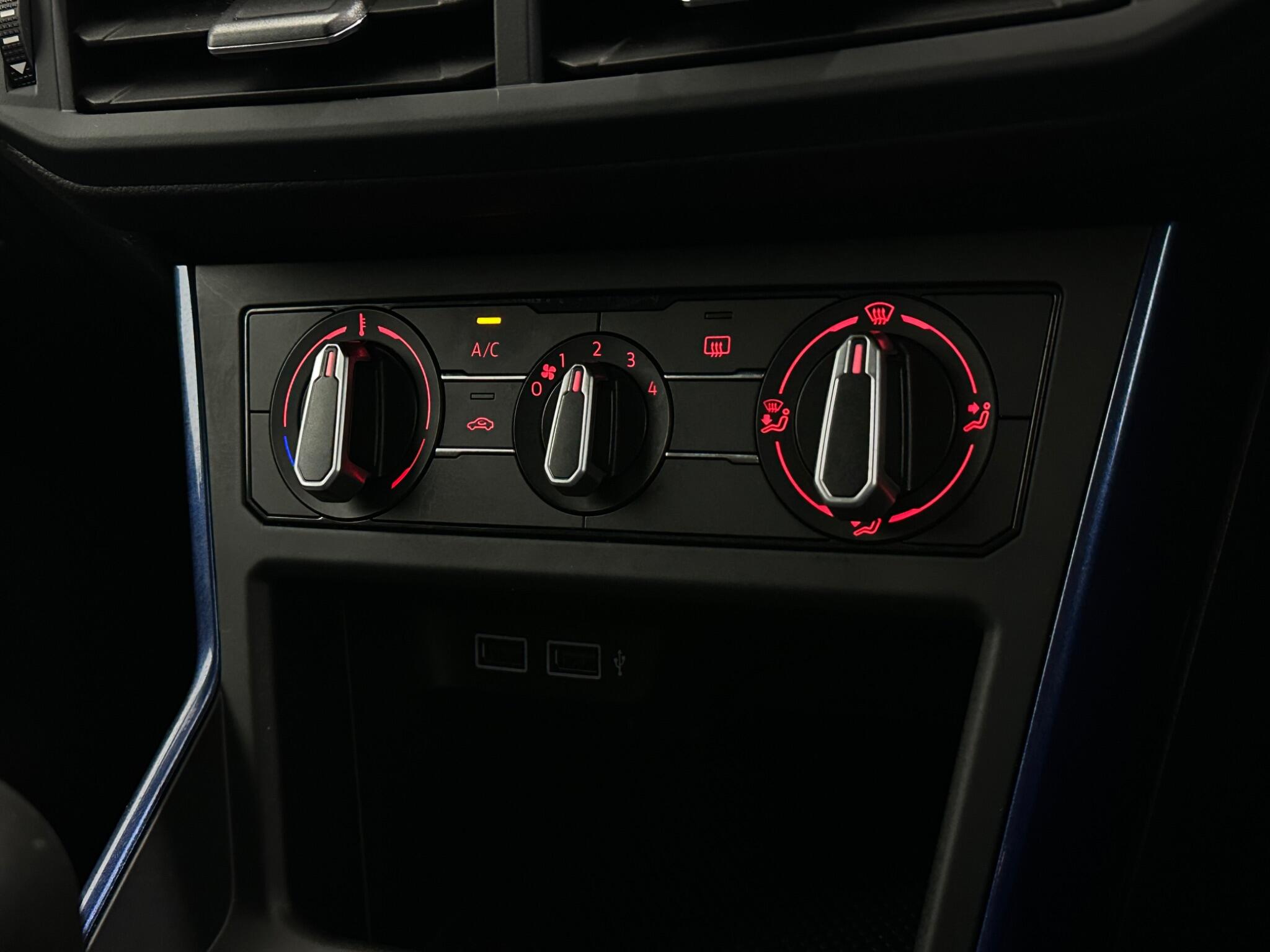 Volkswagen Polo view 20