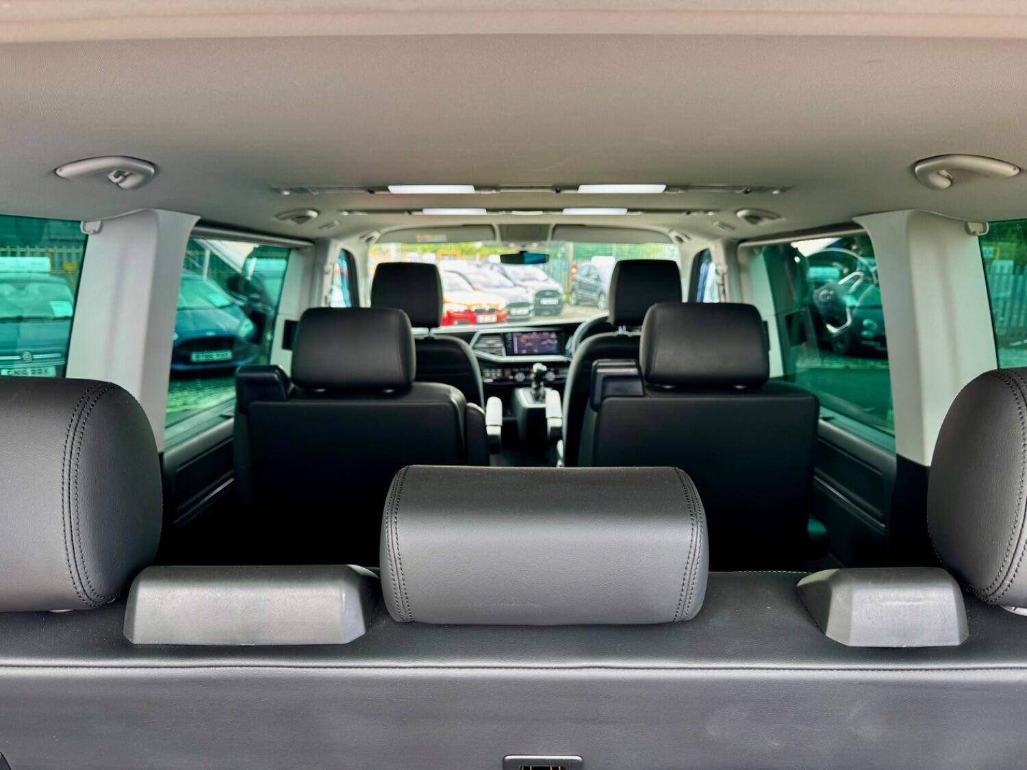 Volkswagen Caravelle view 62
