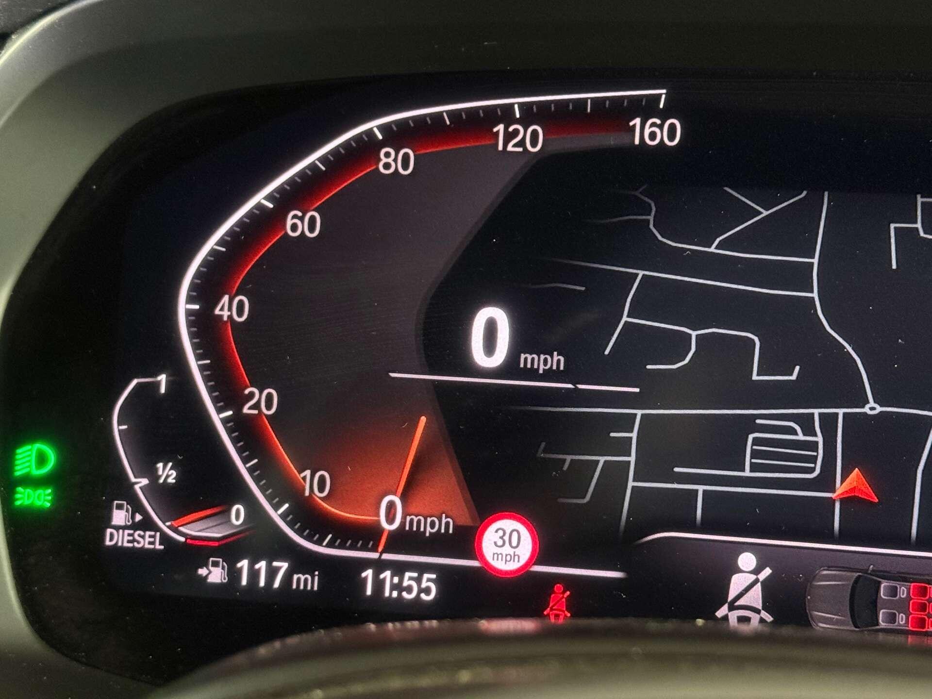 BMW X5 view 31