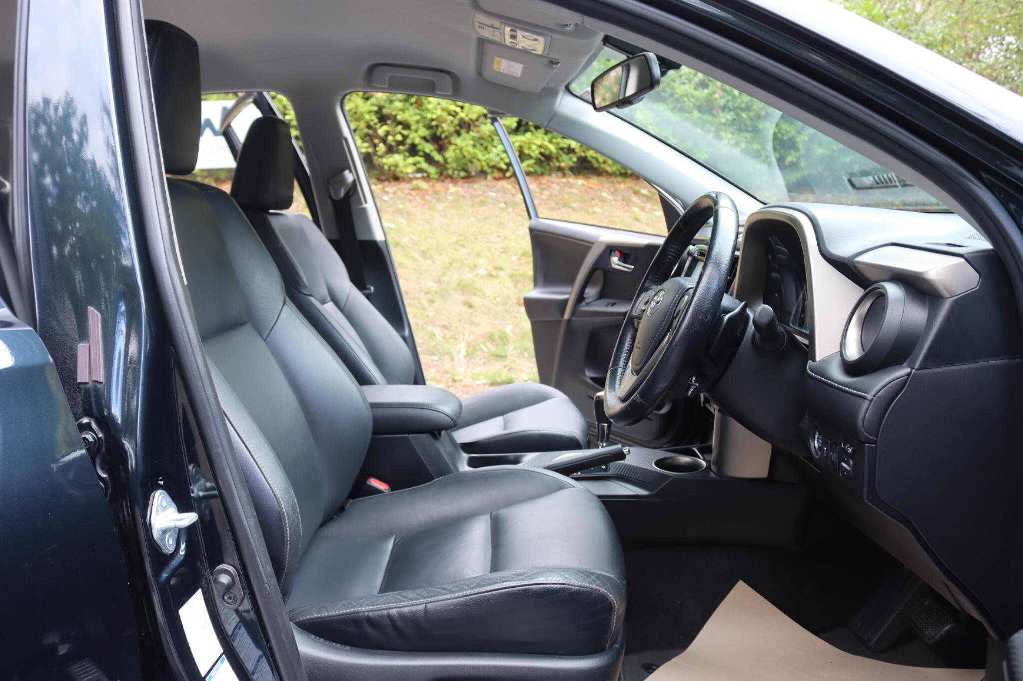 Toyota Rav4 view 40