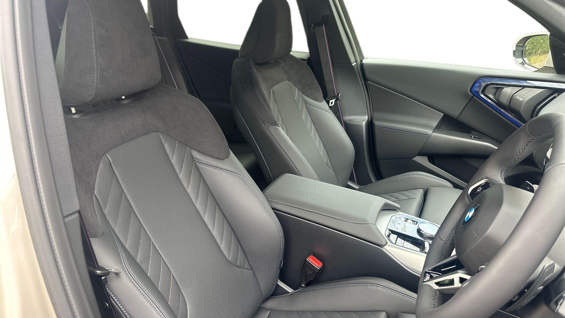 BMW X3 view 11
