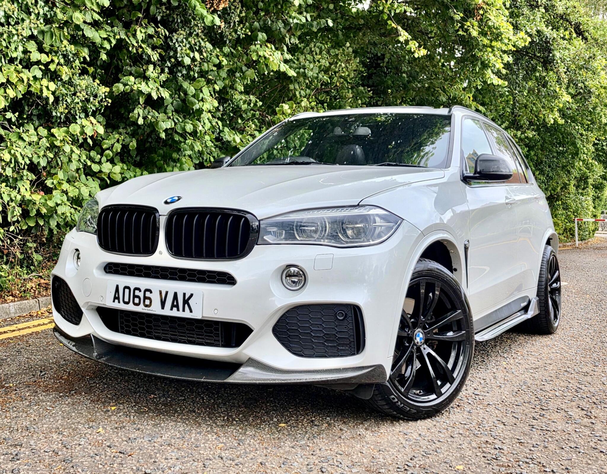 BMW X5 view 18