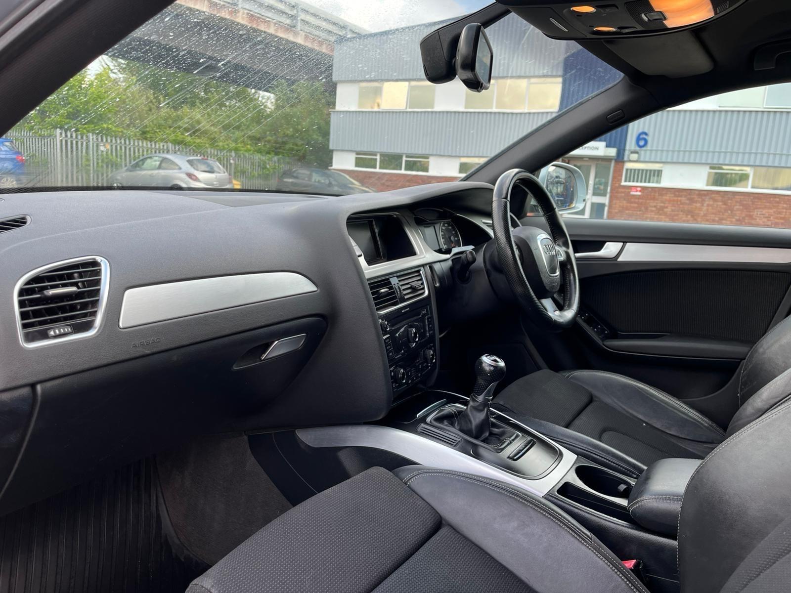 Audi A4 view 20