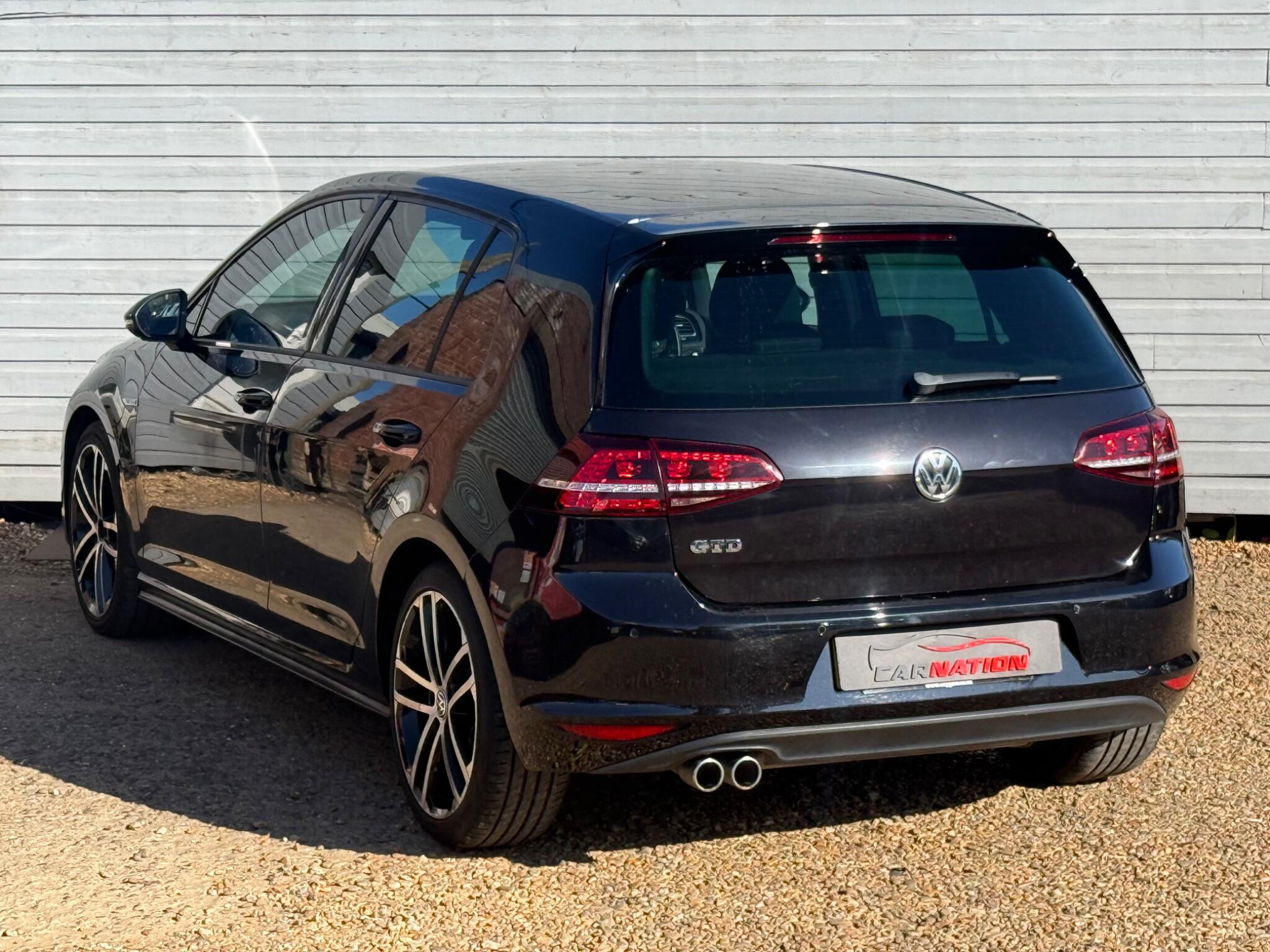 Volkswagen Golf view 7