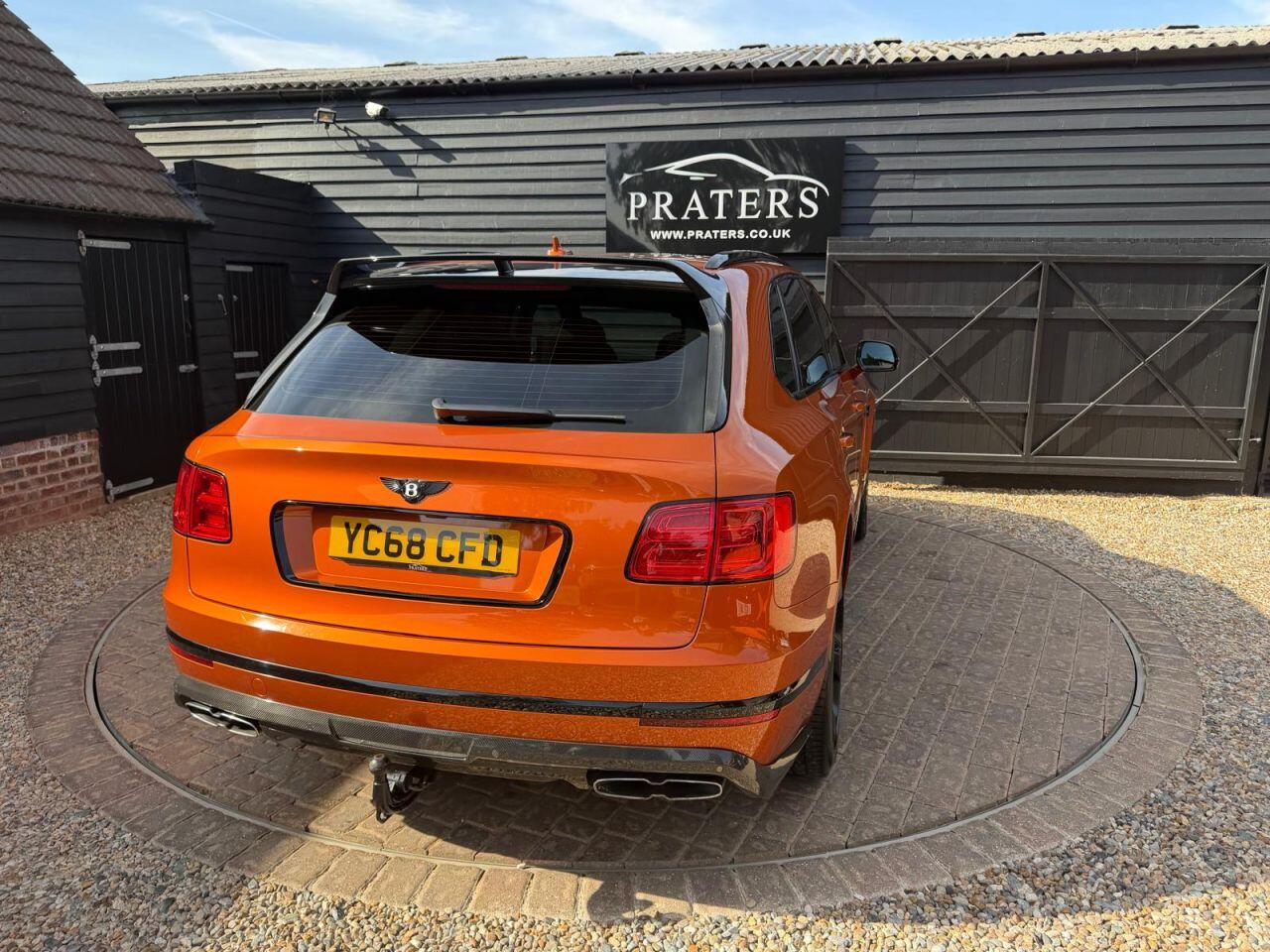 Bentley Bentayga view 67