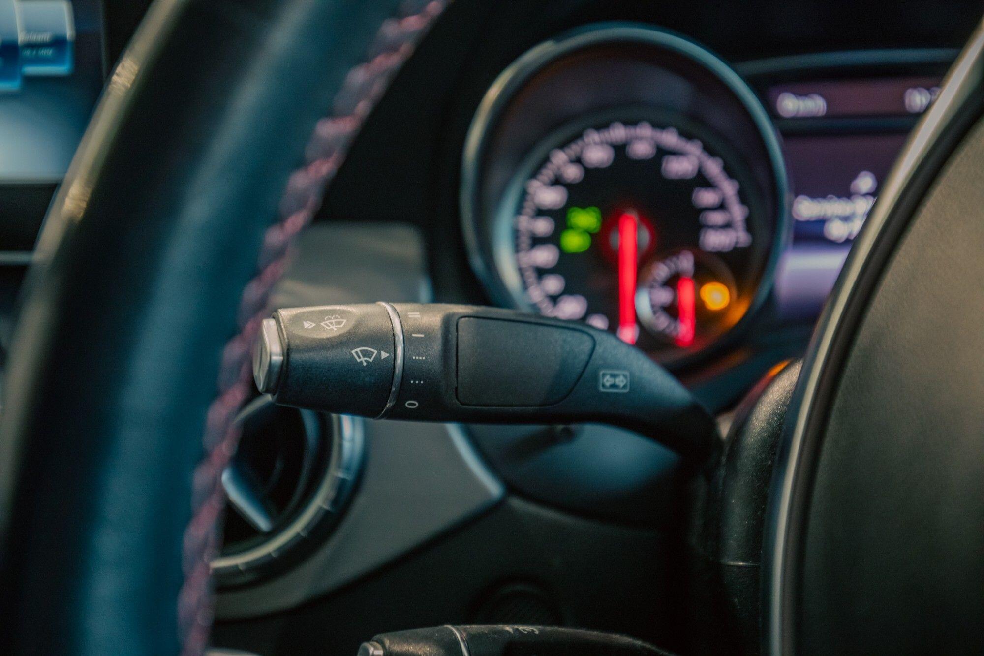 Mercedes-Benz CLA view 12