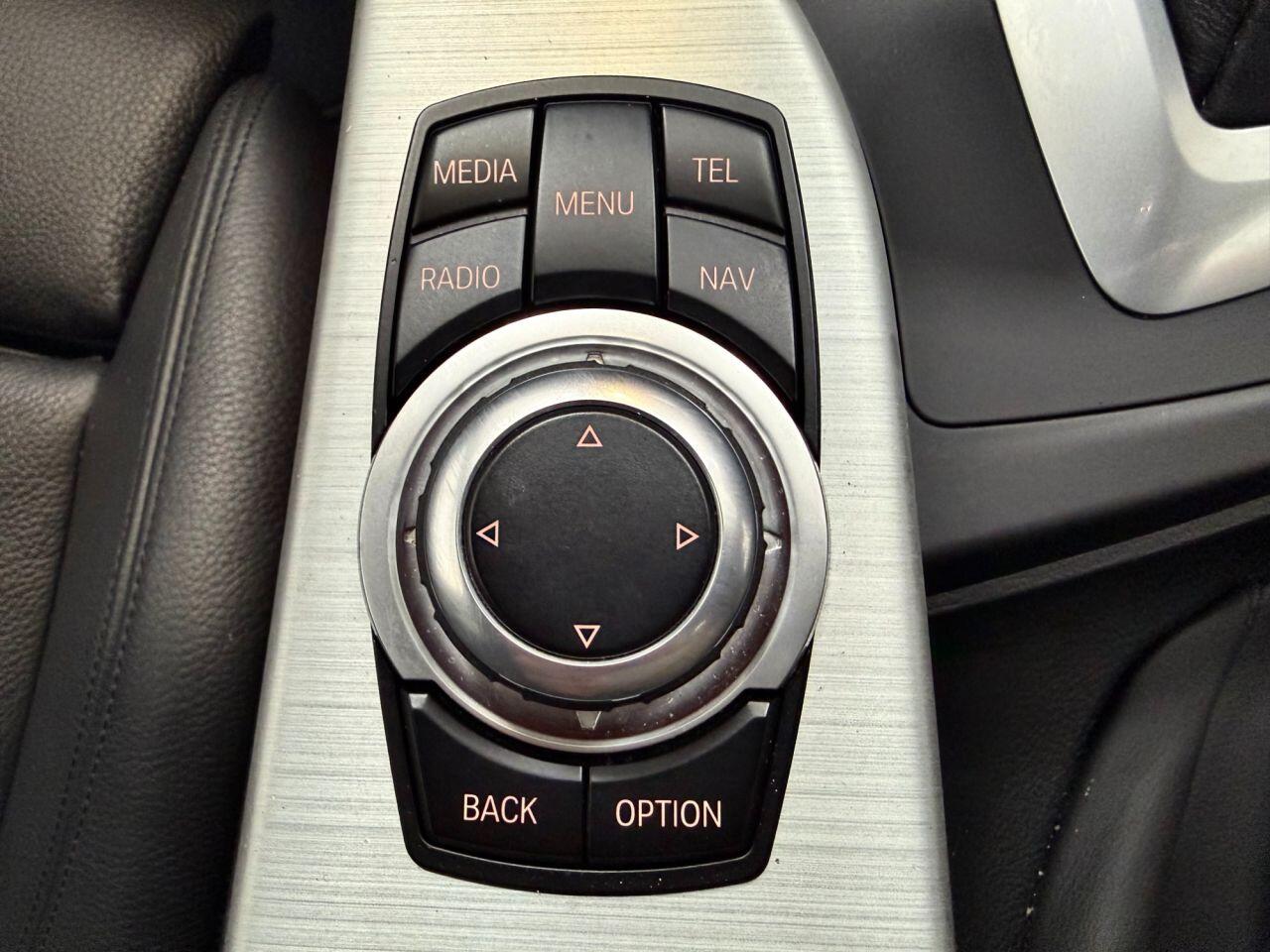 BMW 3 Series view 29