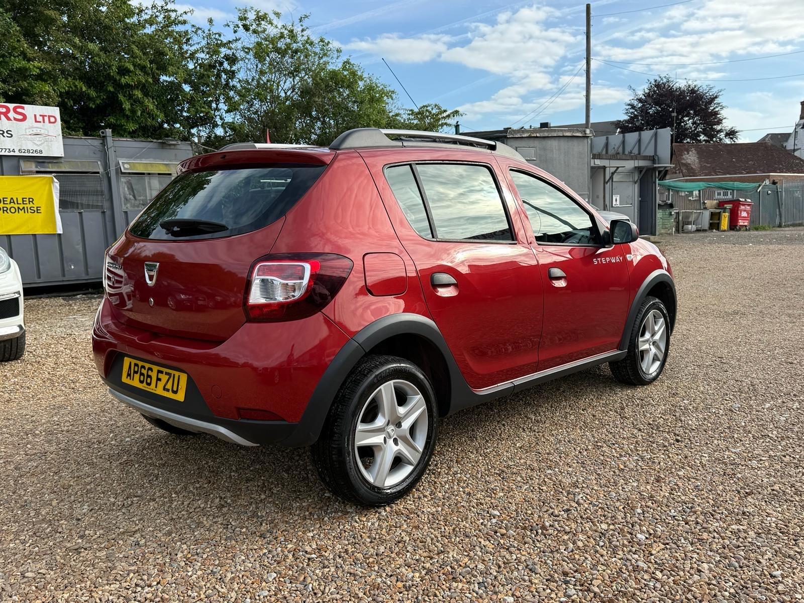 Dacia Sandero Stepway view 19