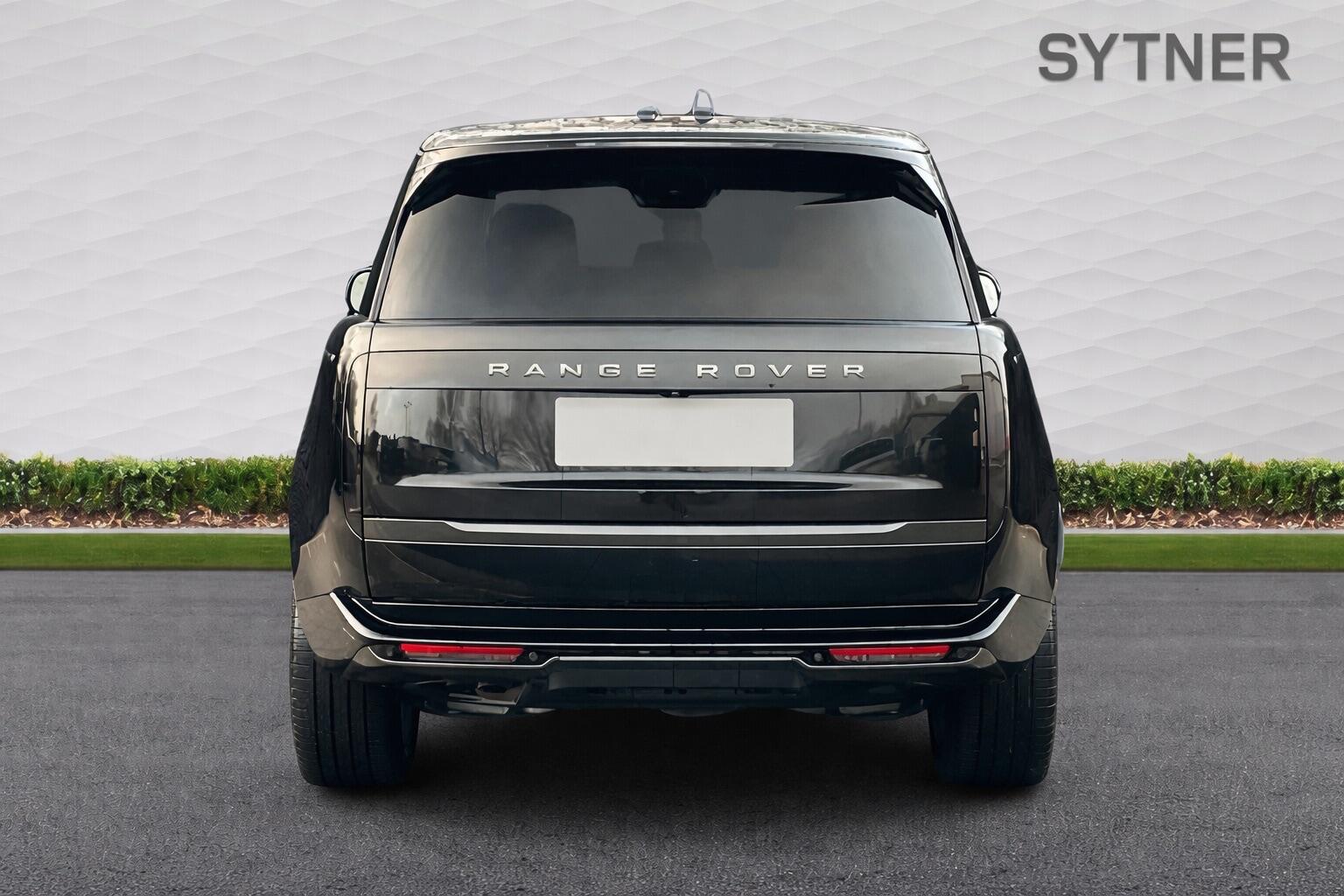 Land Rover Range Rover view 4