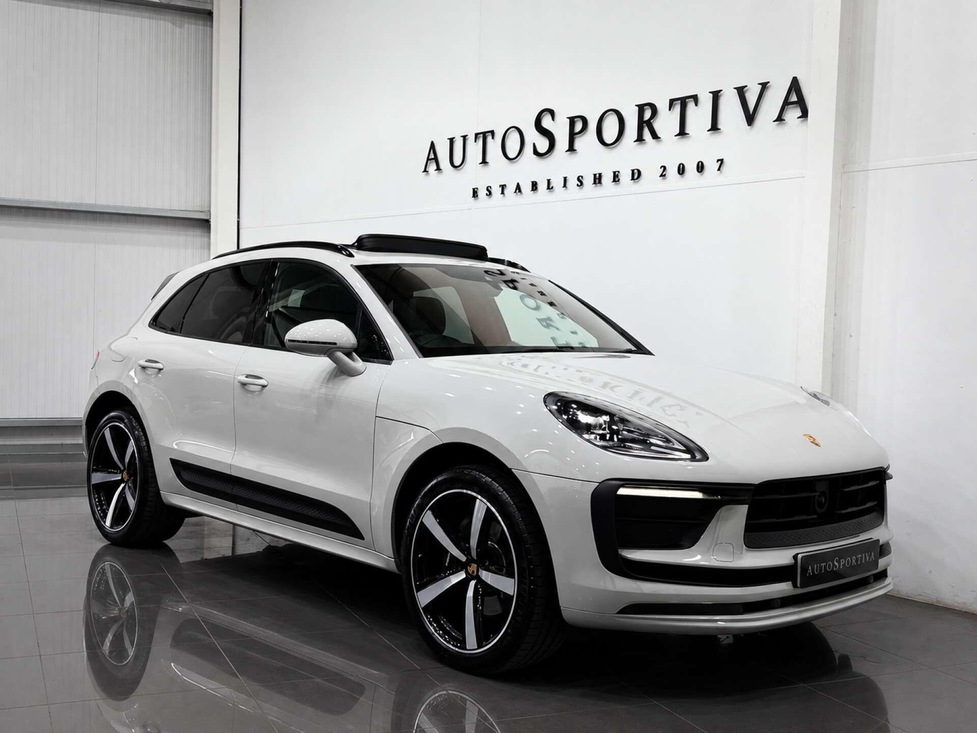 Porsche Macan view 5