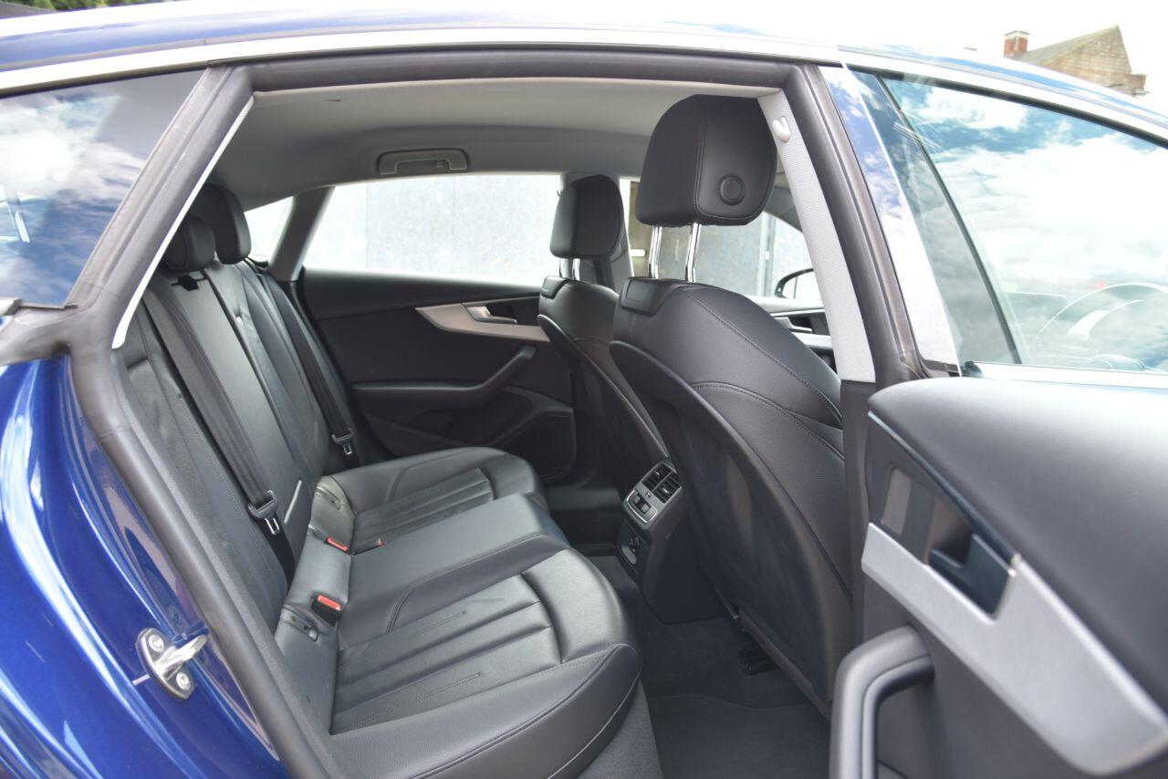 Audi A5 view 24