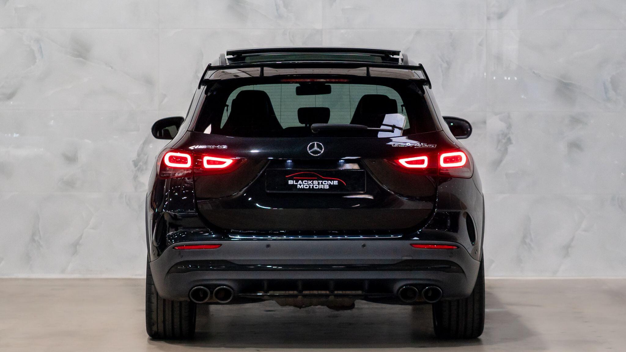 Mercedes-Benz Gla view 7