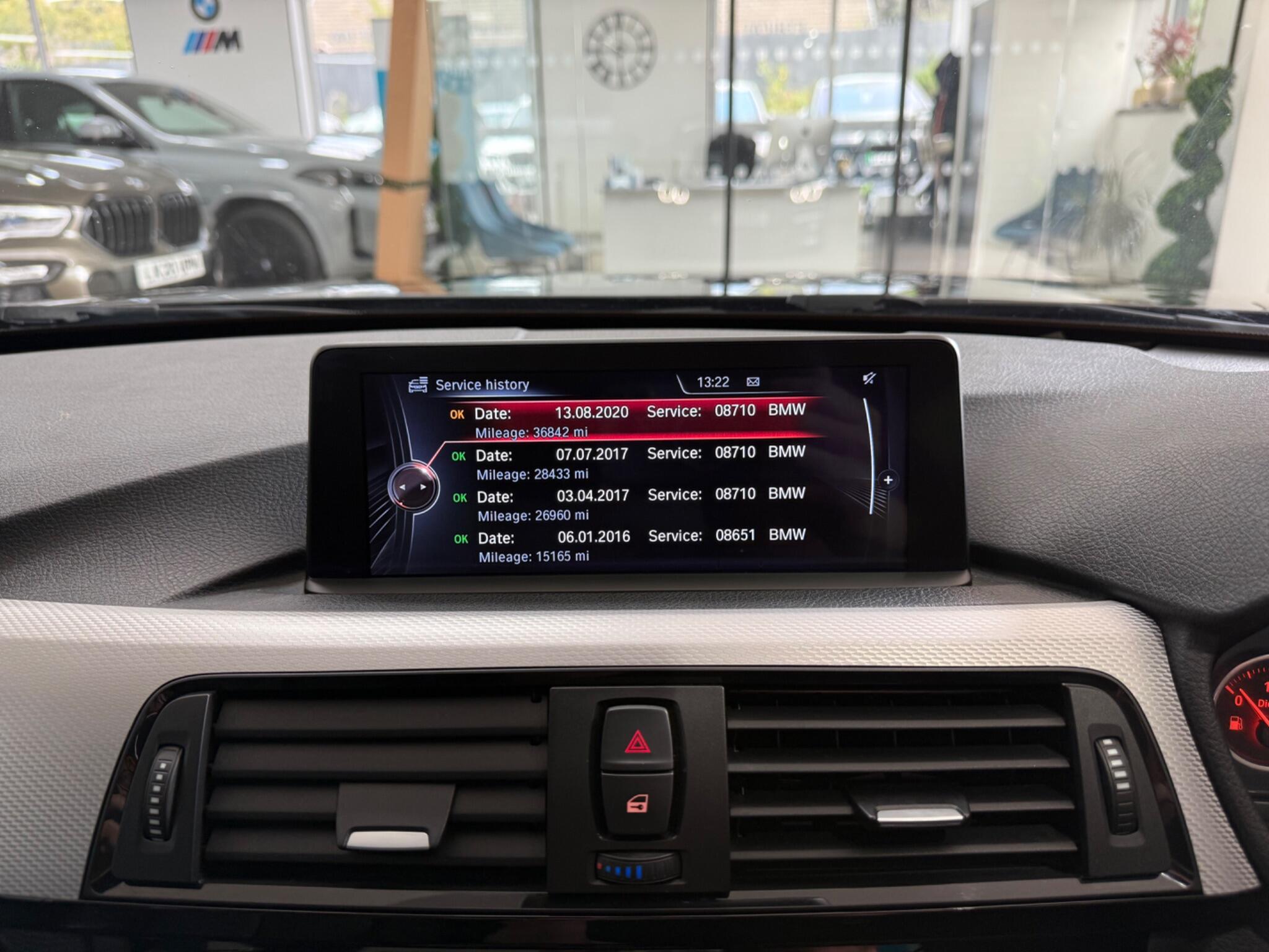 BMW 4 Series view 10
