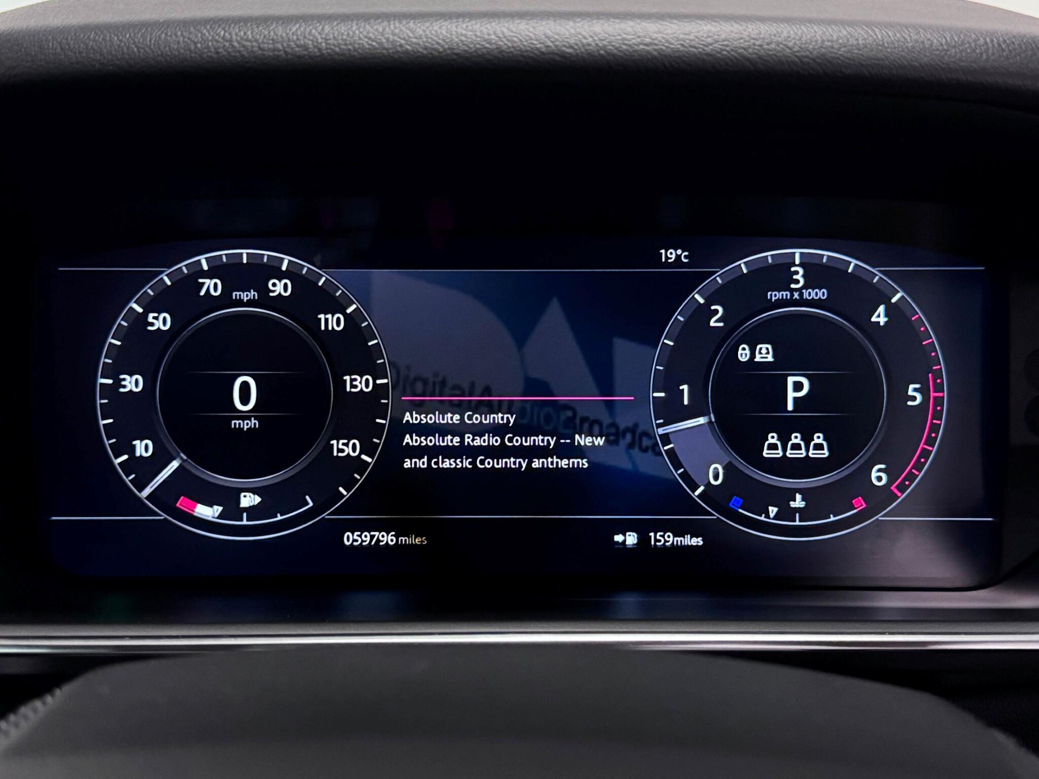 Land Rover Range Rover Sport view 16