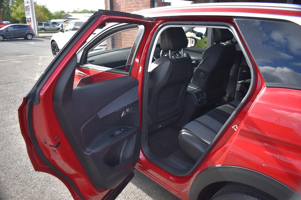 Peugeot 3008 view 39