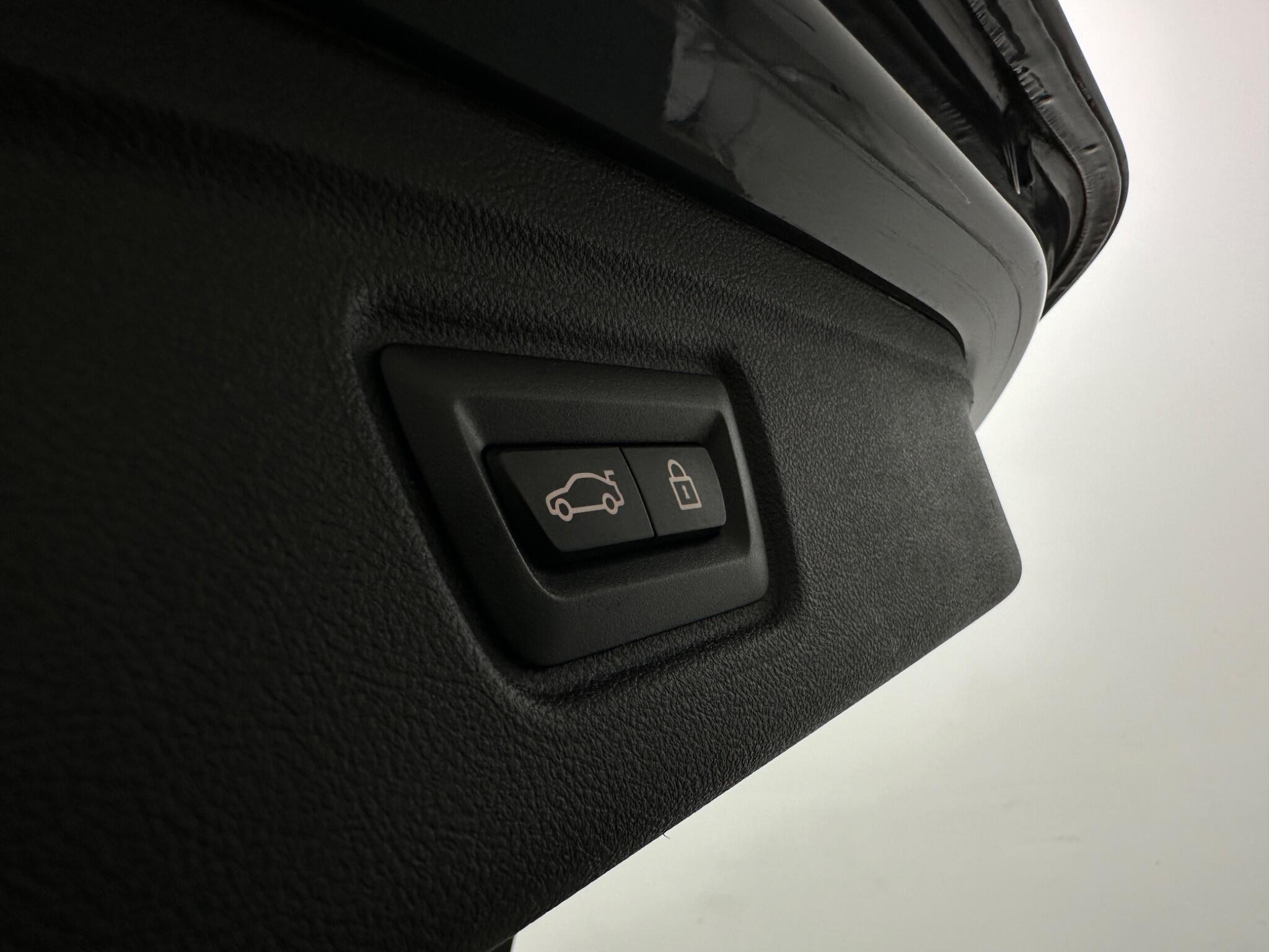 BMW 3 Series view 51