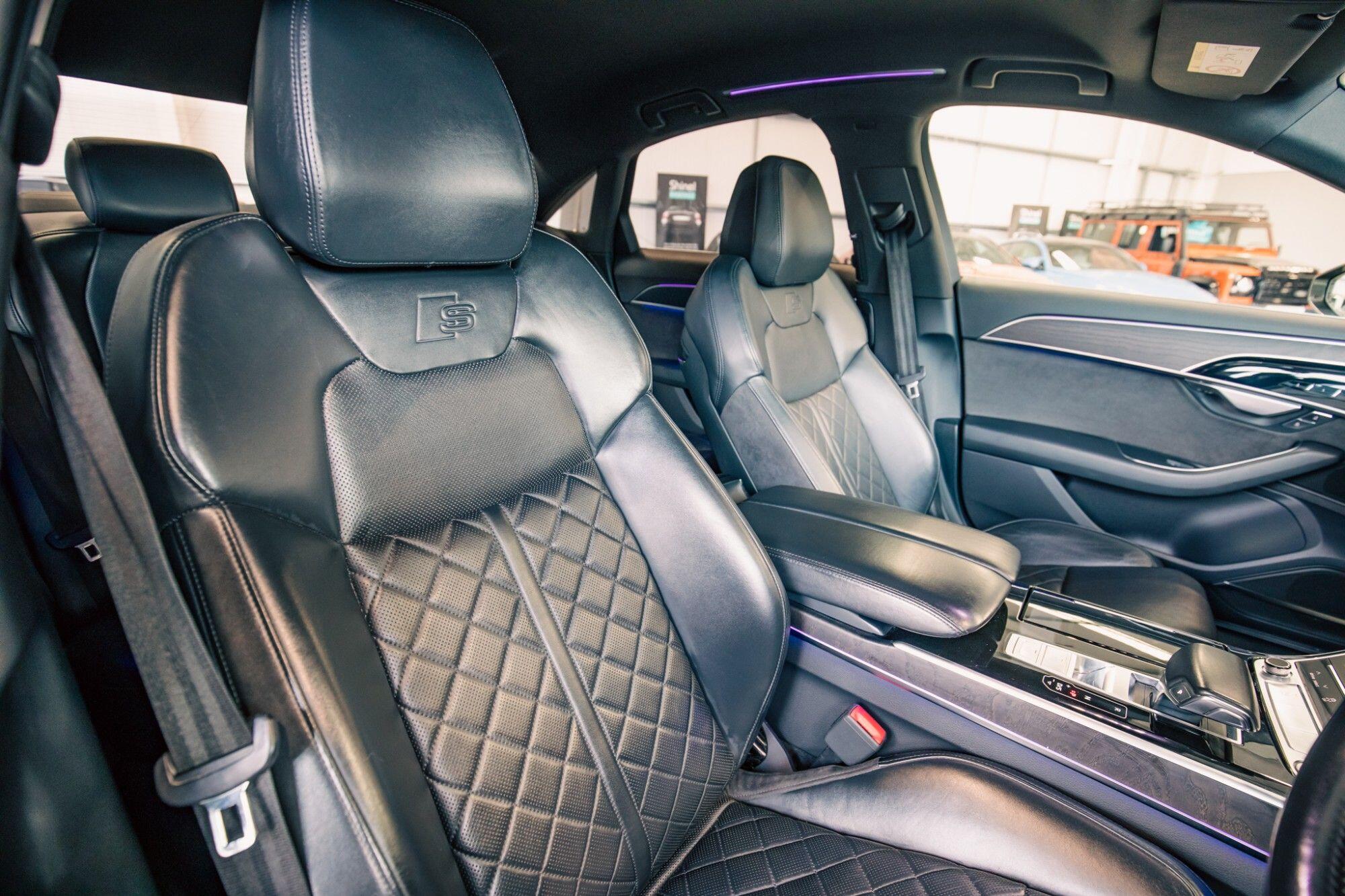 Audi A8 view 13