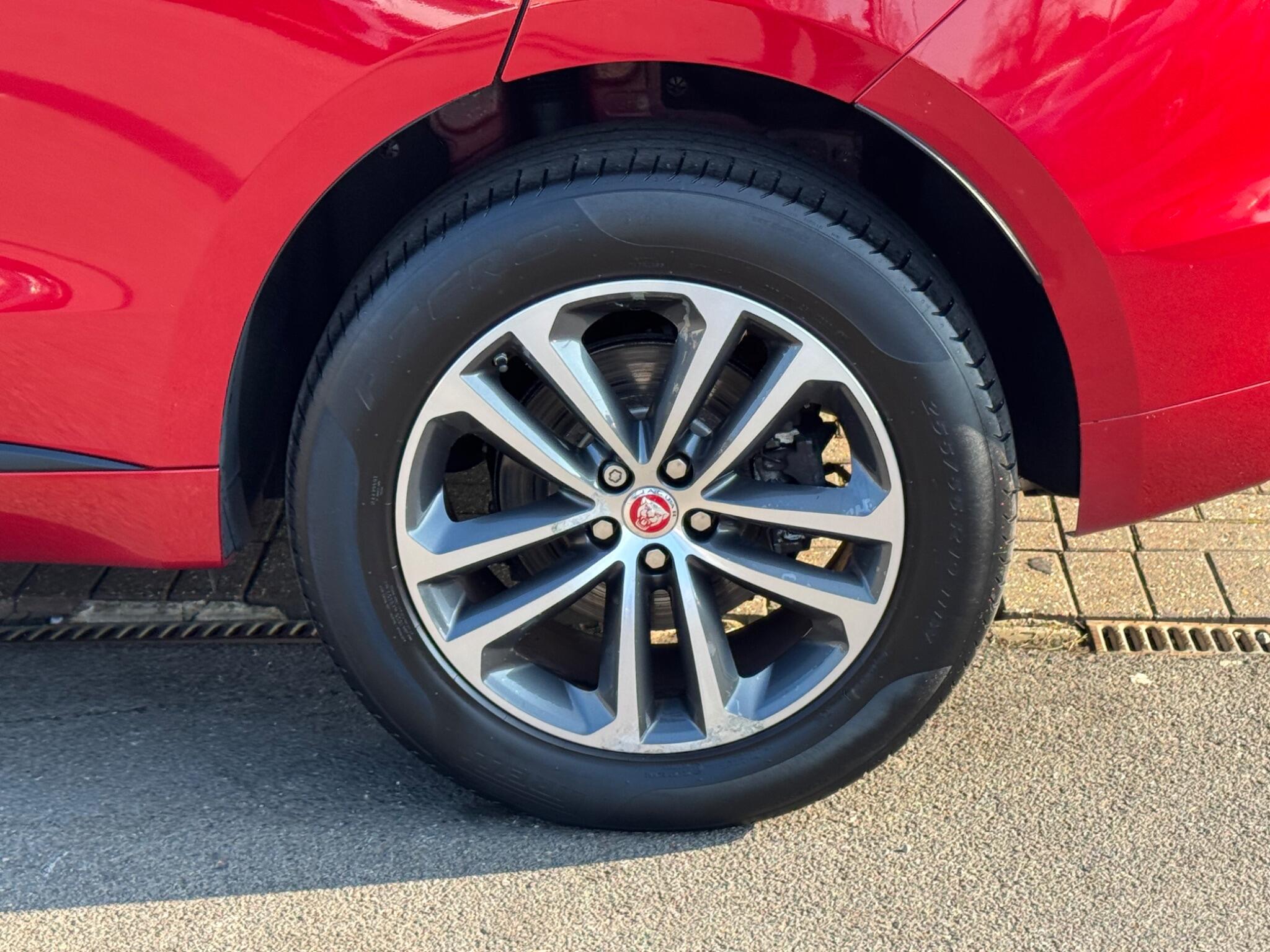 Jaguar F-Pace view 34