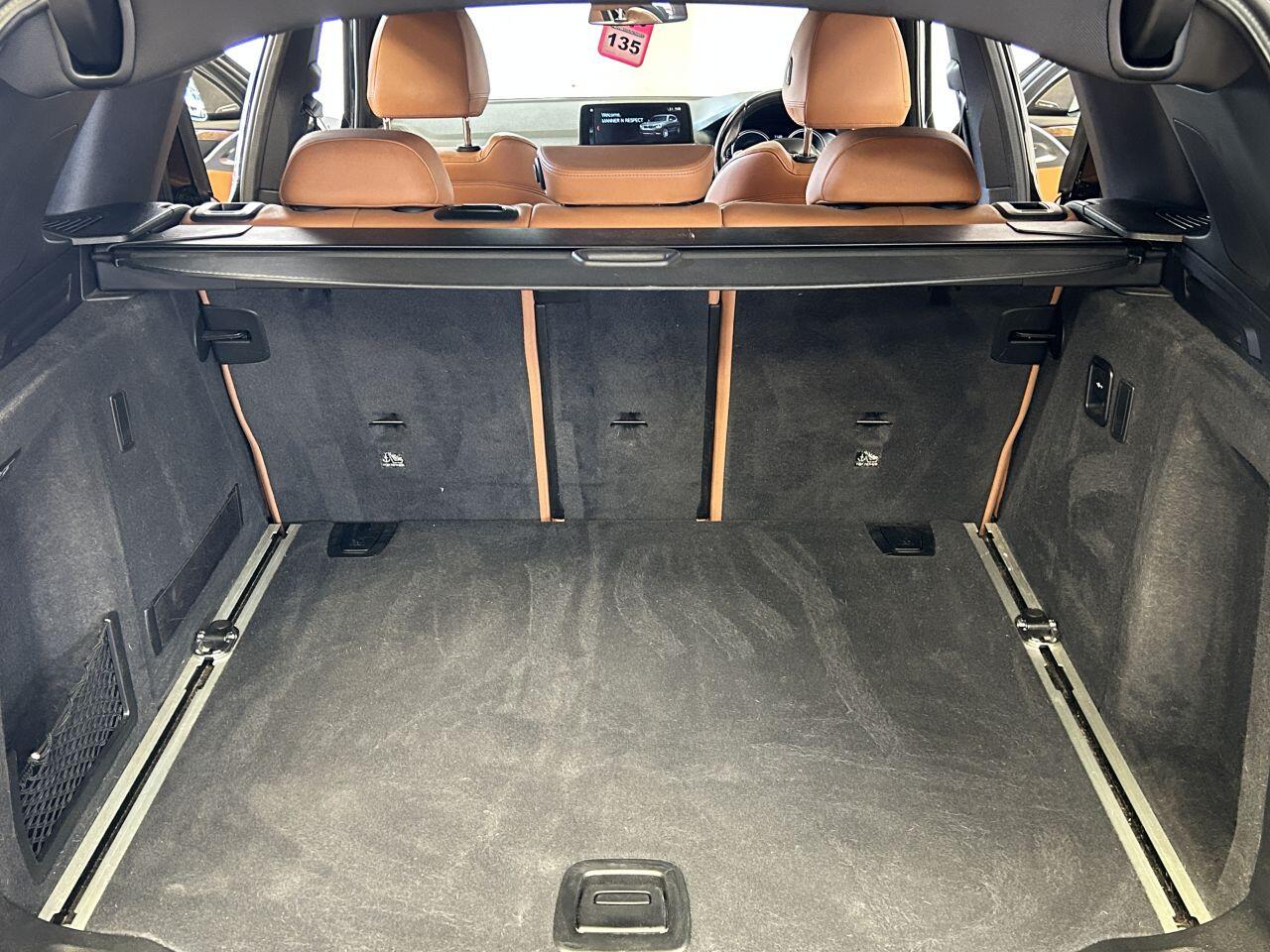 BMW X3 view 17