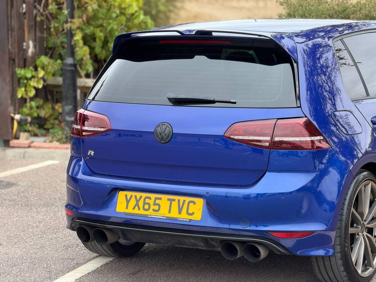 Volkswagen Golf view 59