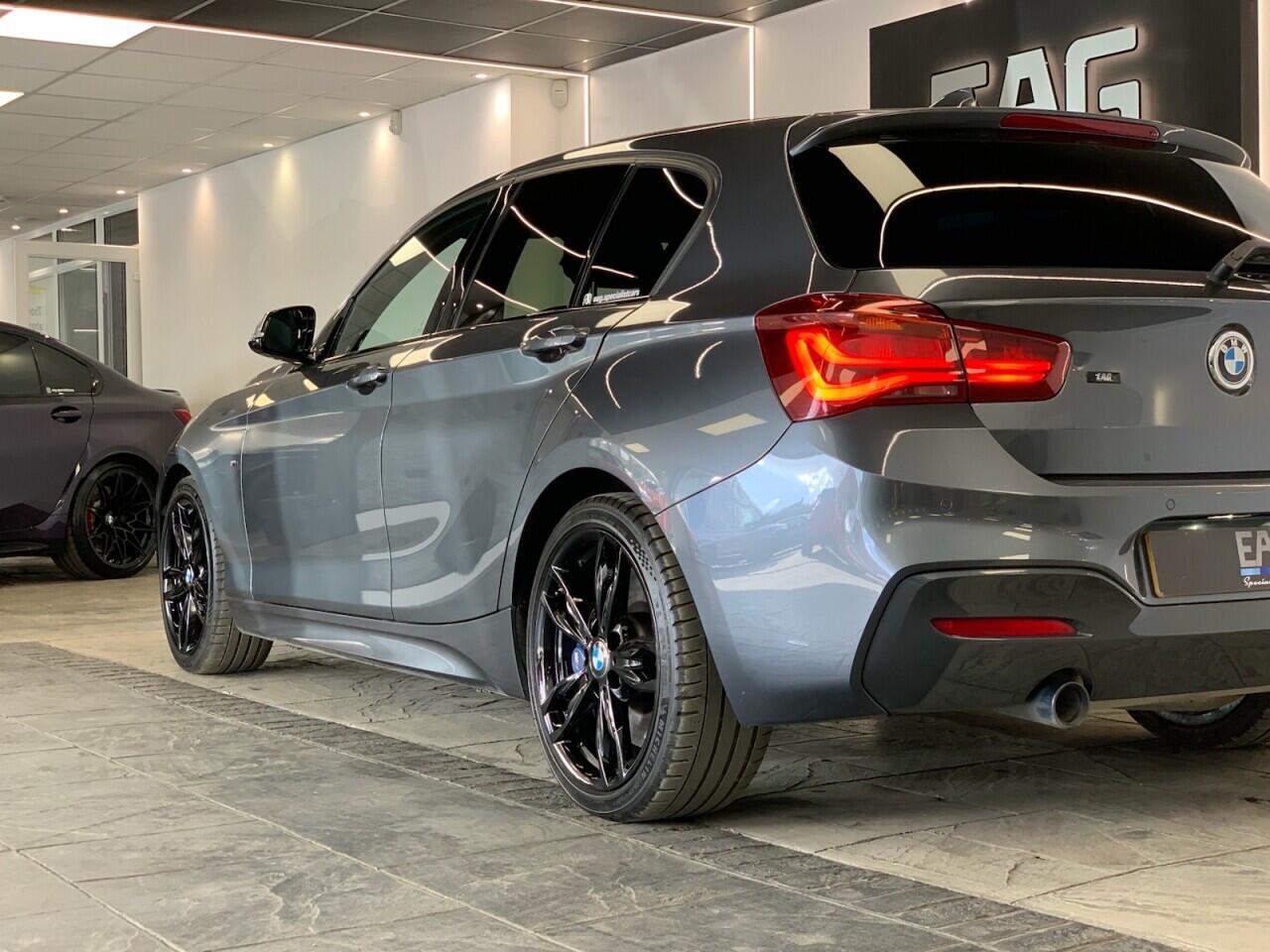 BMW 1 Series view 7